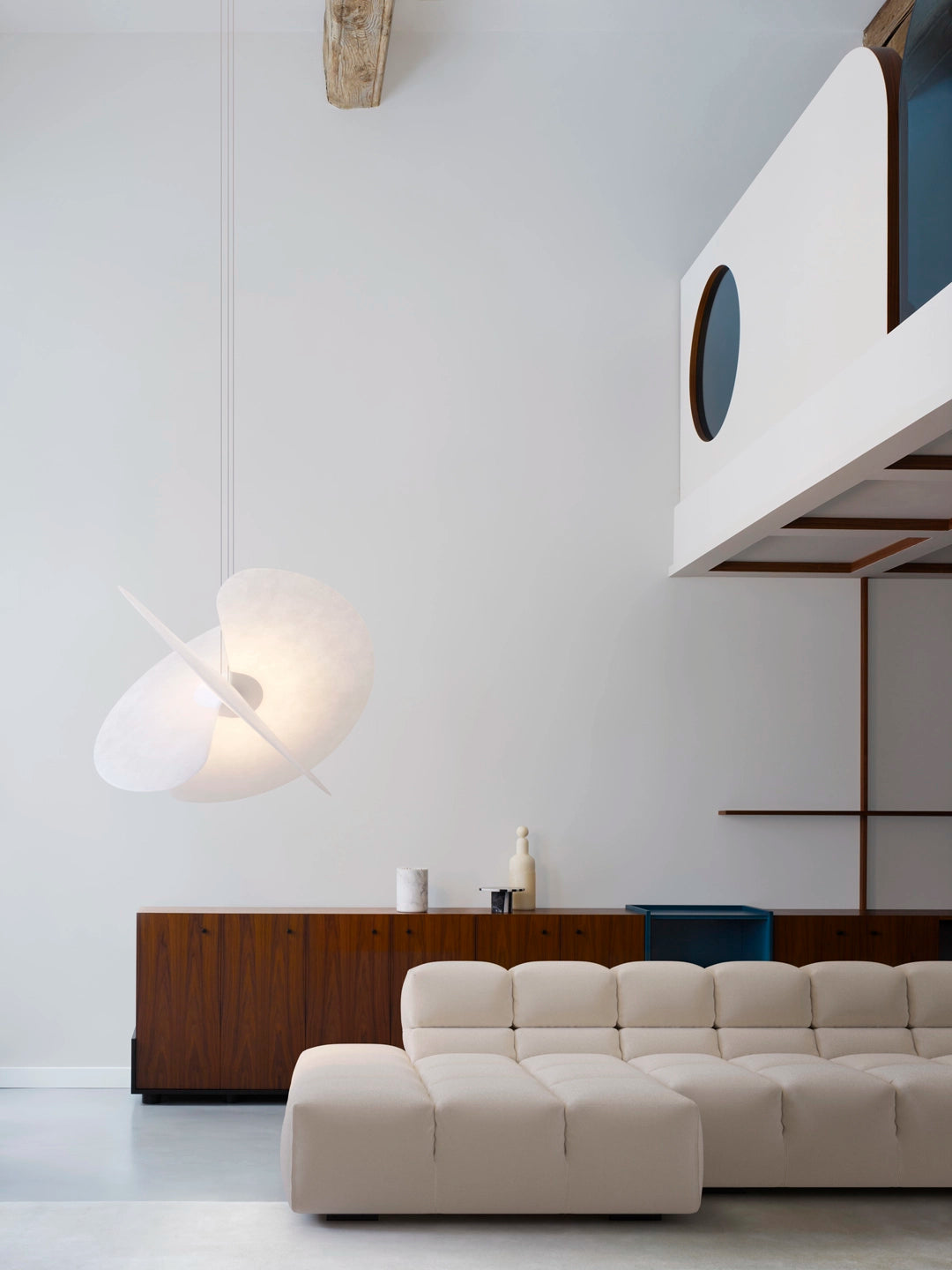 White levante chandelier