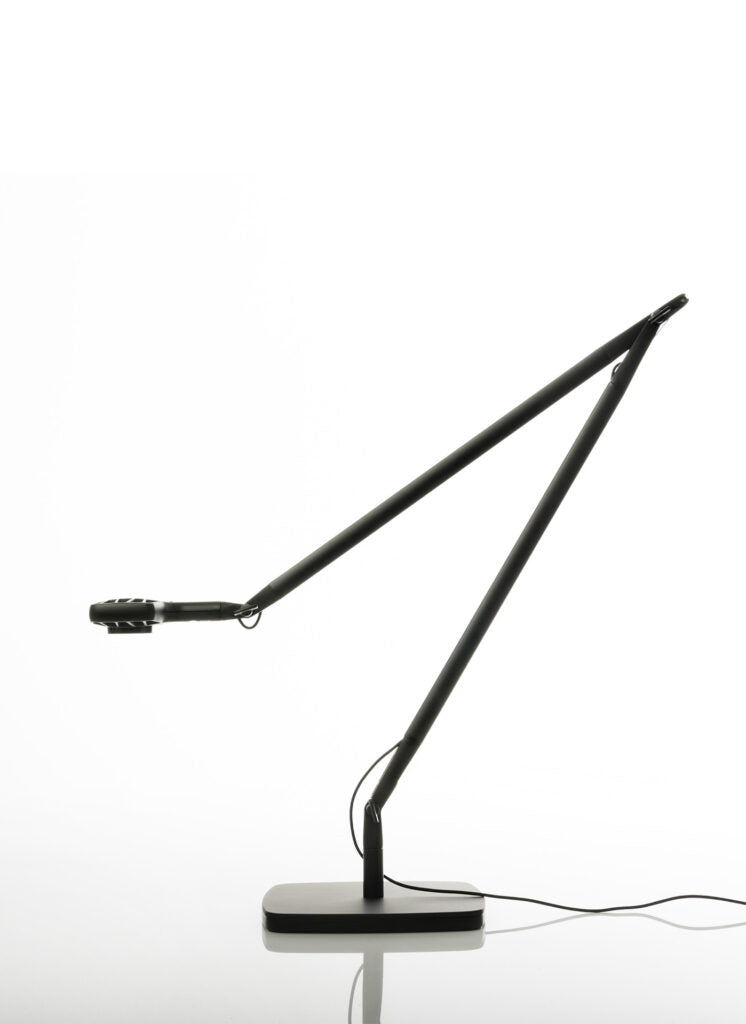 Otto Watt black table lamp