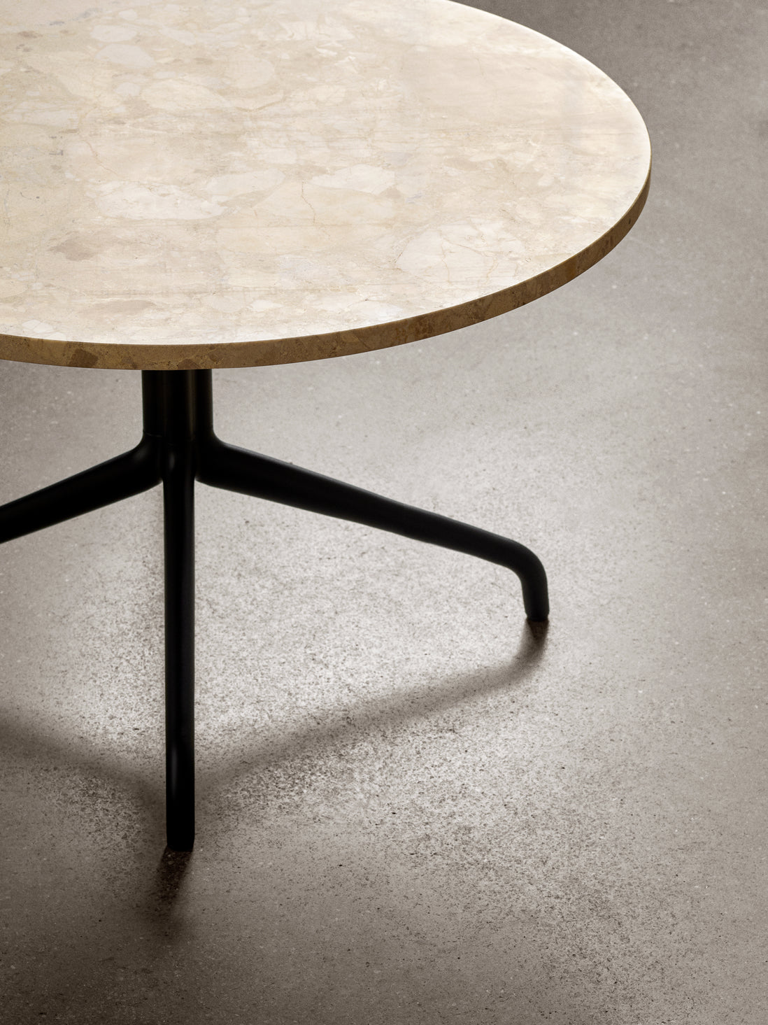 HARBOUR coffee table white marble