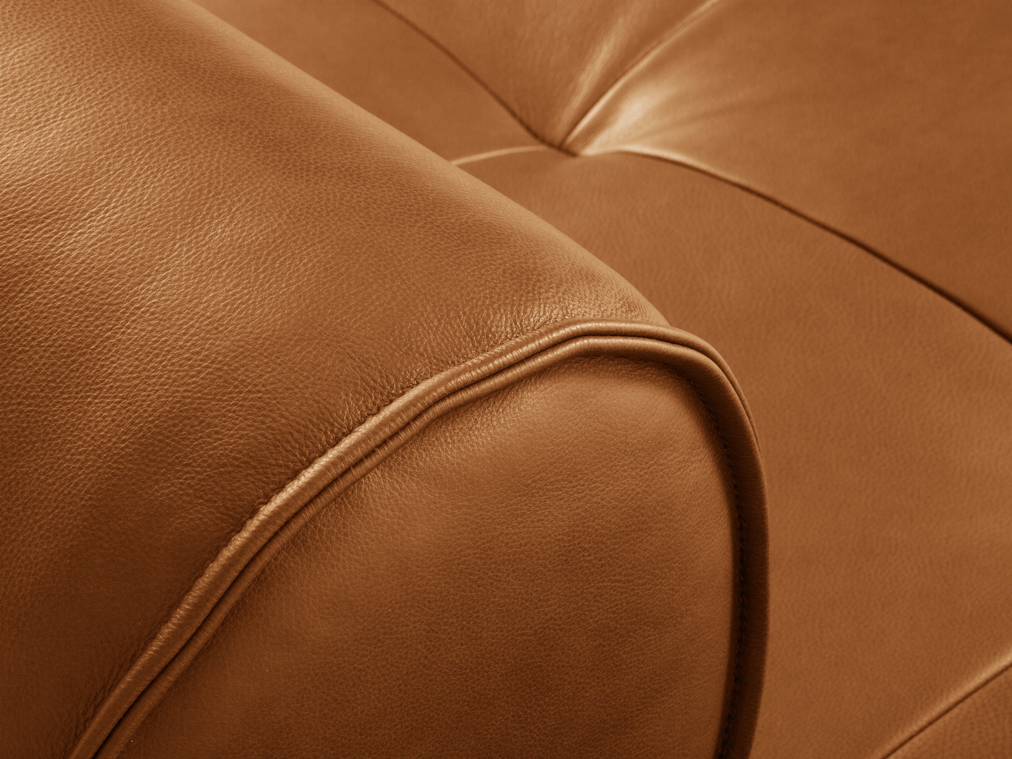 Sofa skórzana 4-osobowa LILY koniakowy Maison Heritage    Eye on Design