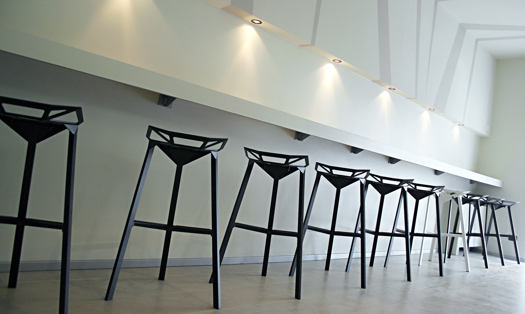 Hoker STOOL_ONE czarny