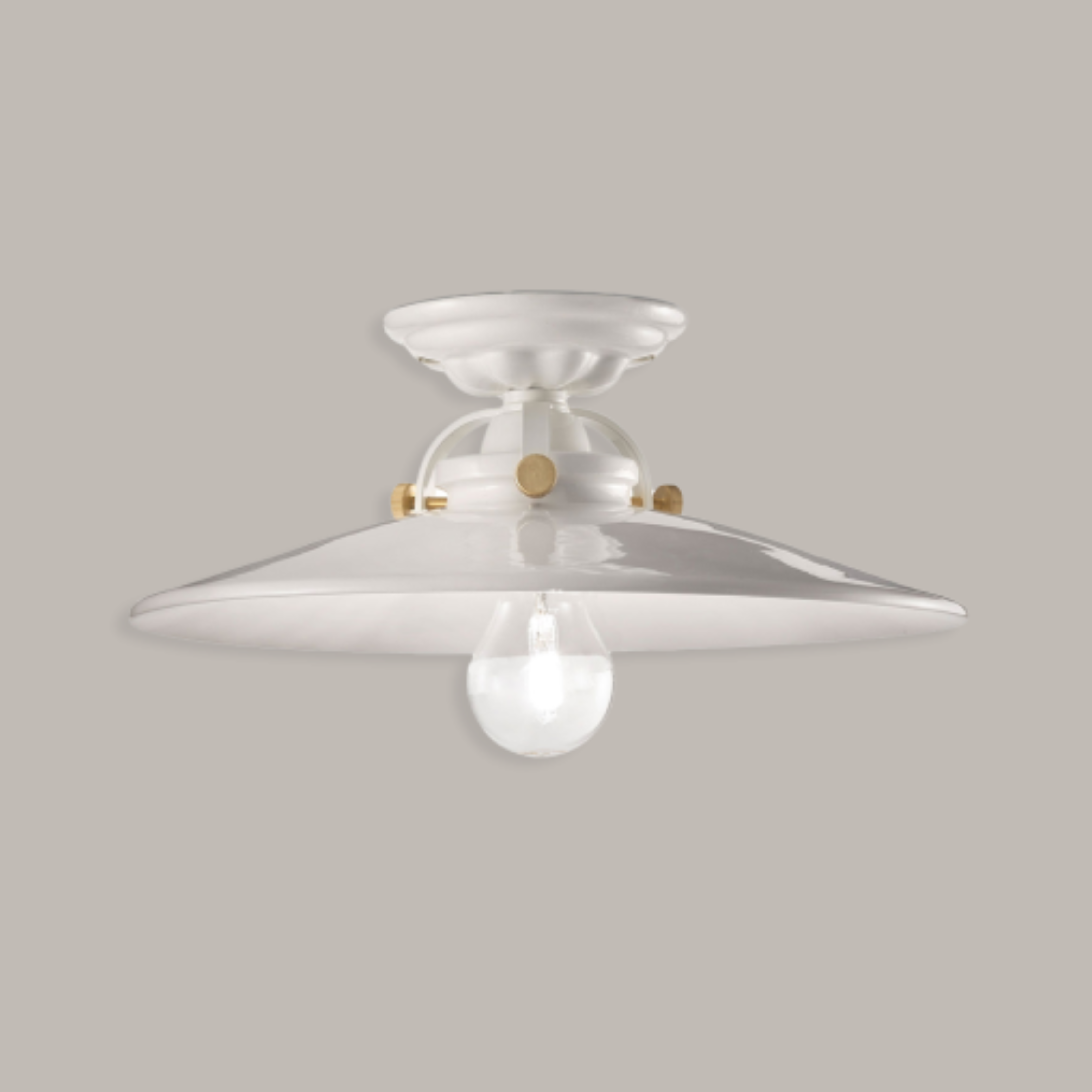 Lampa sufitowa ceramiczna B&W biały z mosiężnym wykończeniem