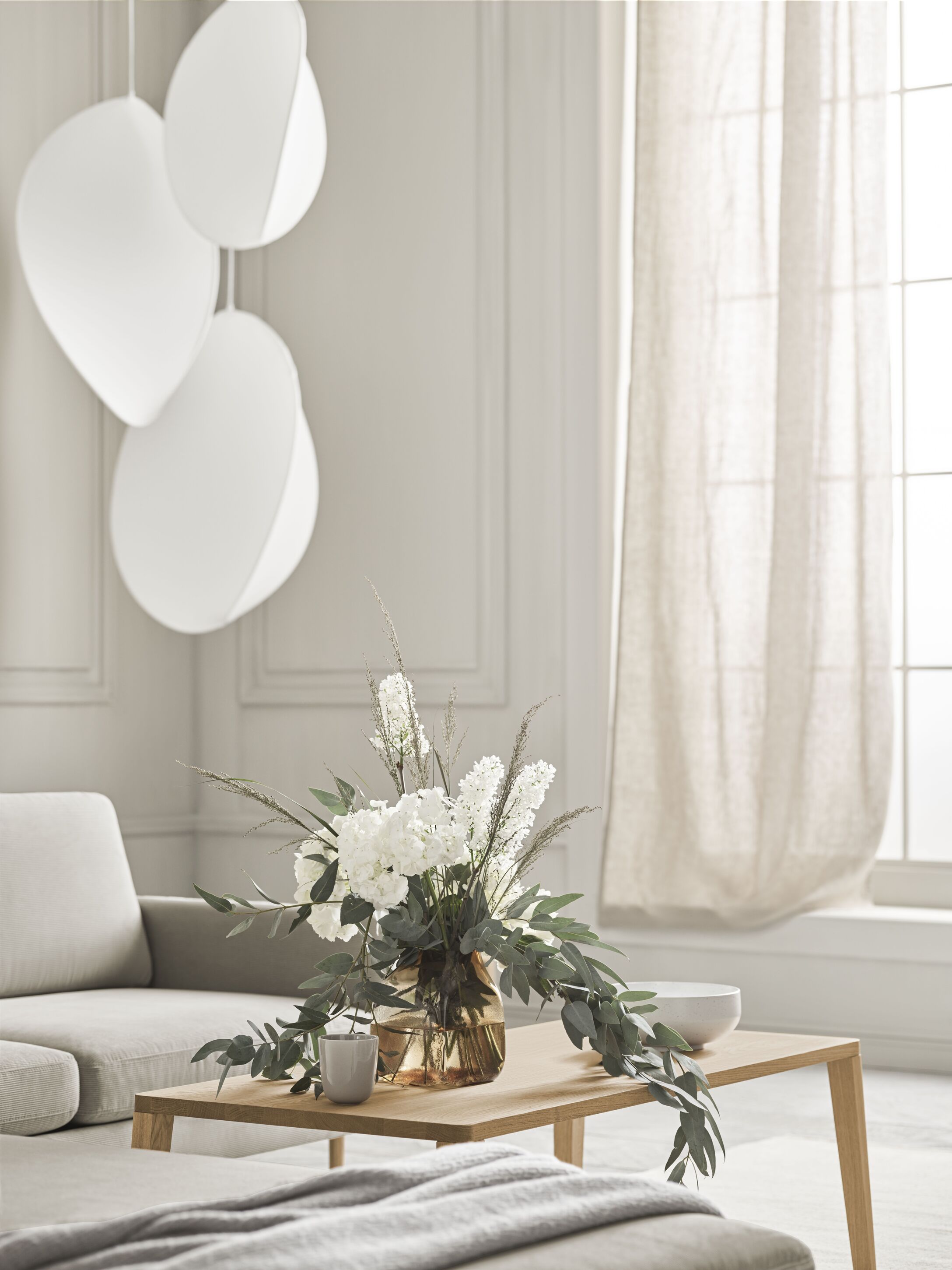 WHITE LUNAR HANGING LAMP