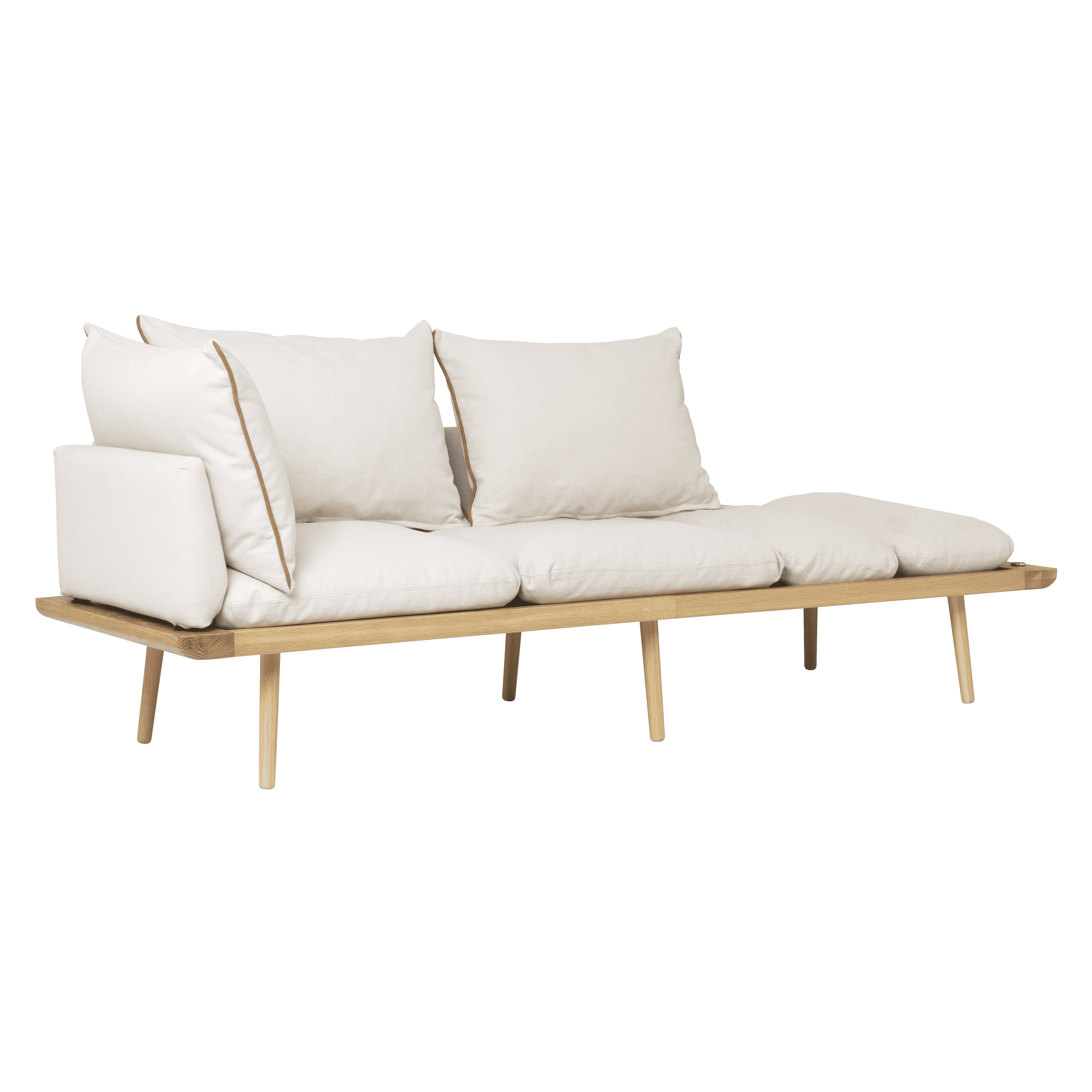Sofa 3-osobowa LOUNGE AROUND beżowy z dębem UMAGE Nie Nie  Eye on Design