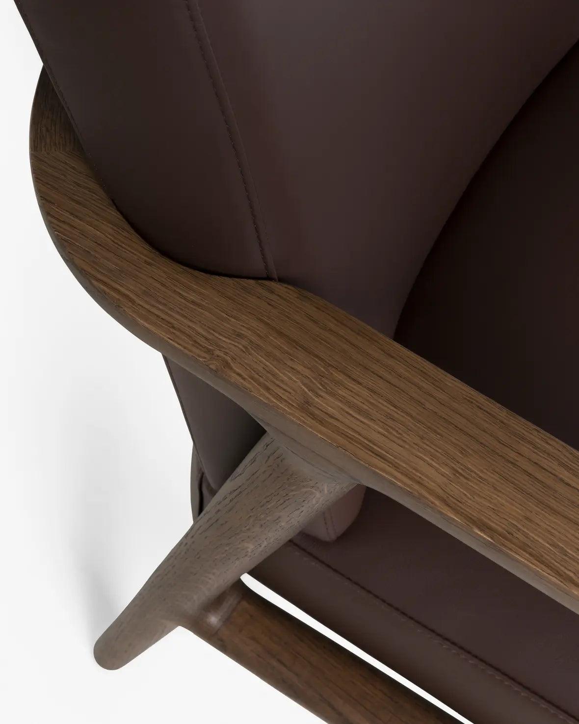 Fotel ZIO drewno dębowe Moooi    Eye on Design