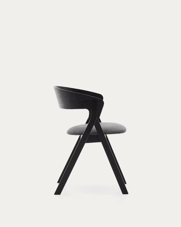 Her chair Godia veneer ash with black finish