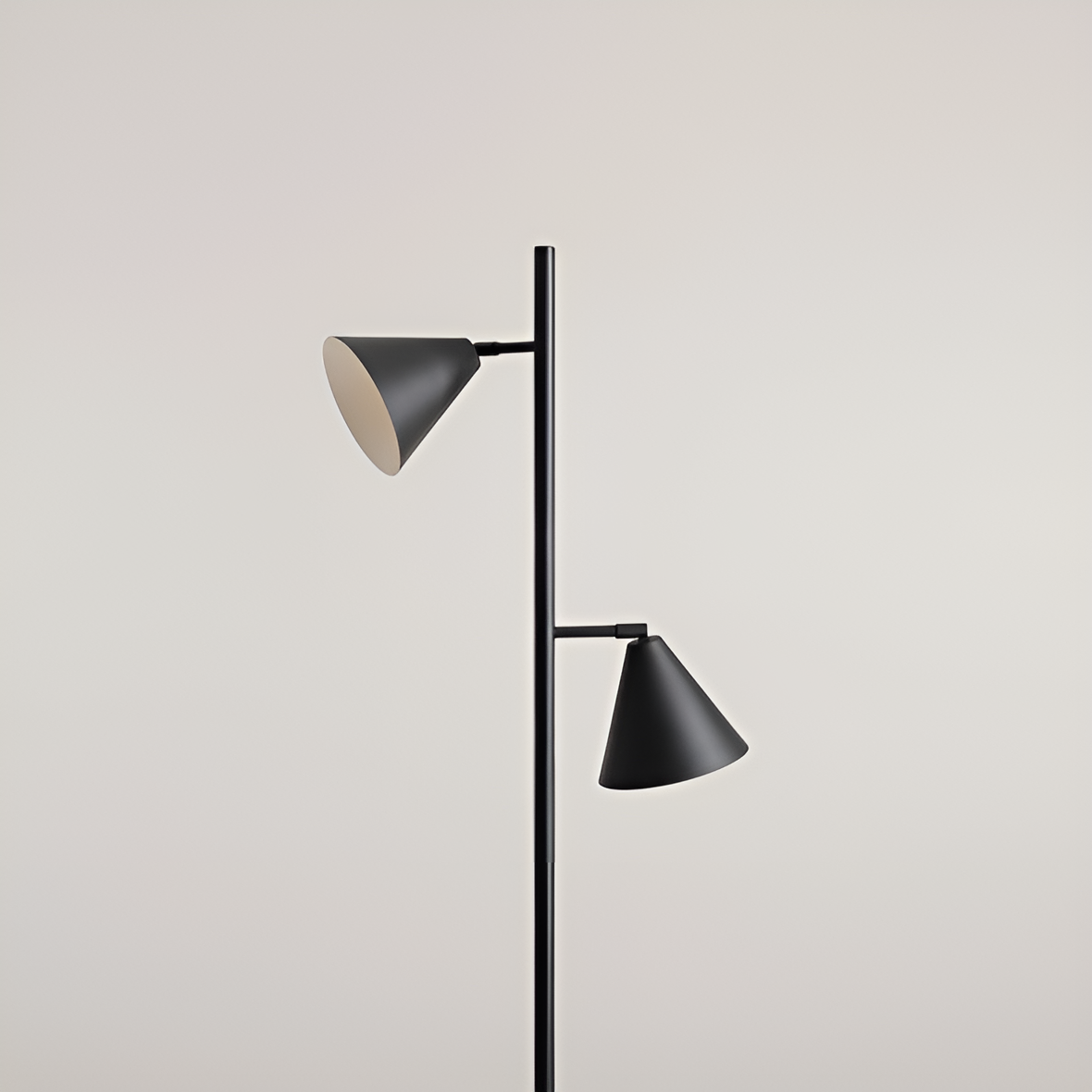 Lampa podłogowa FORM DUO czarny