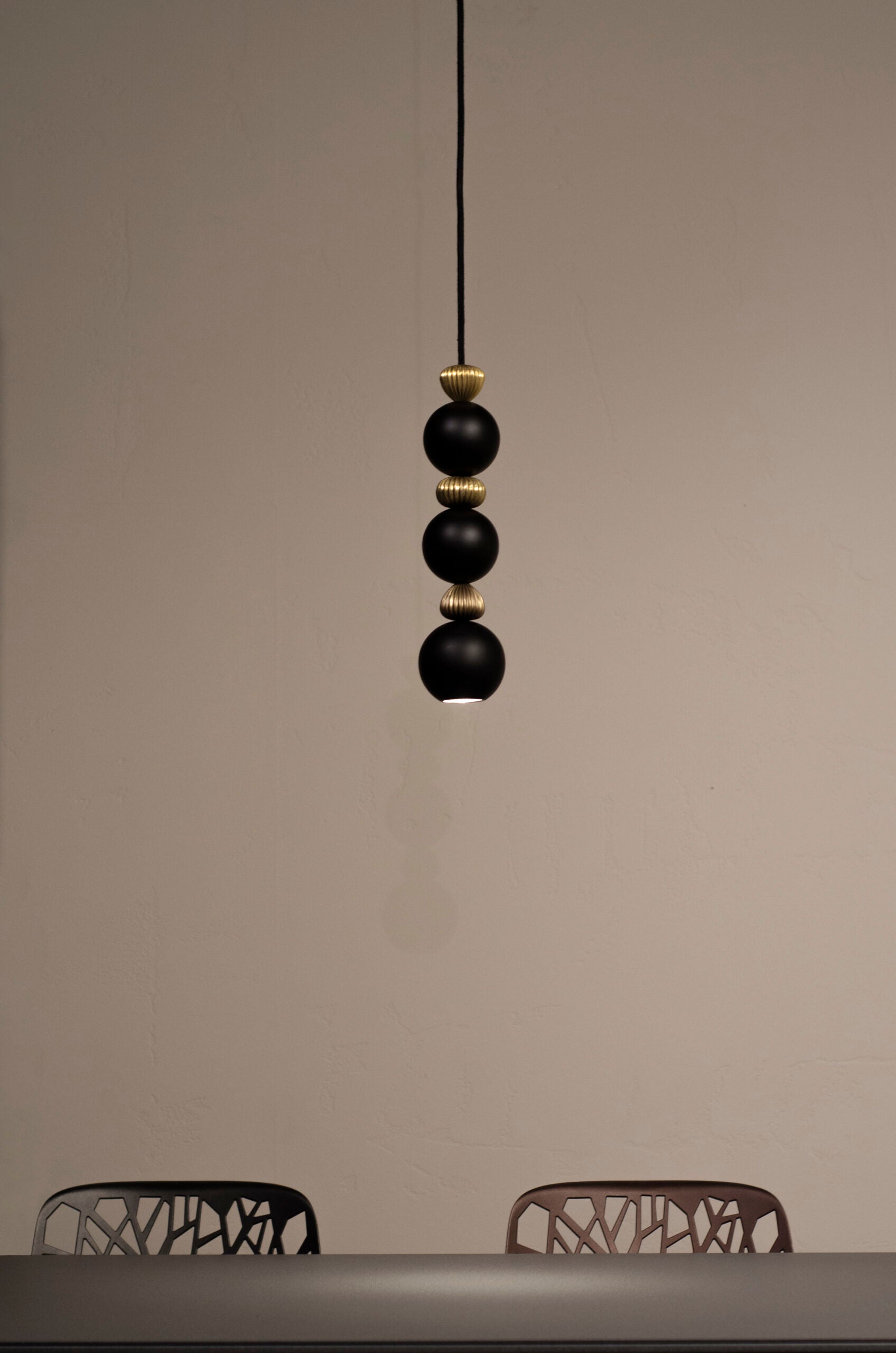 Lampa wisząca BOLA QUEEN mosiężny