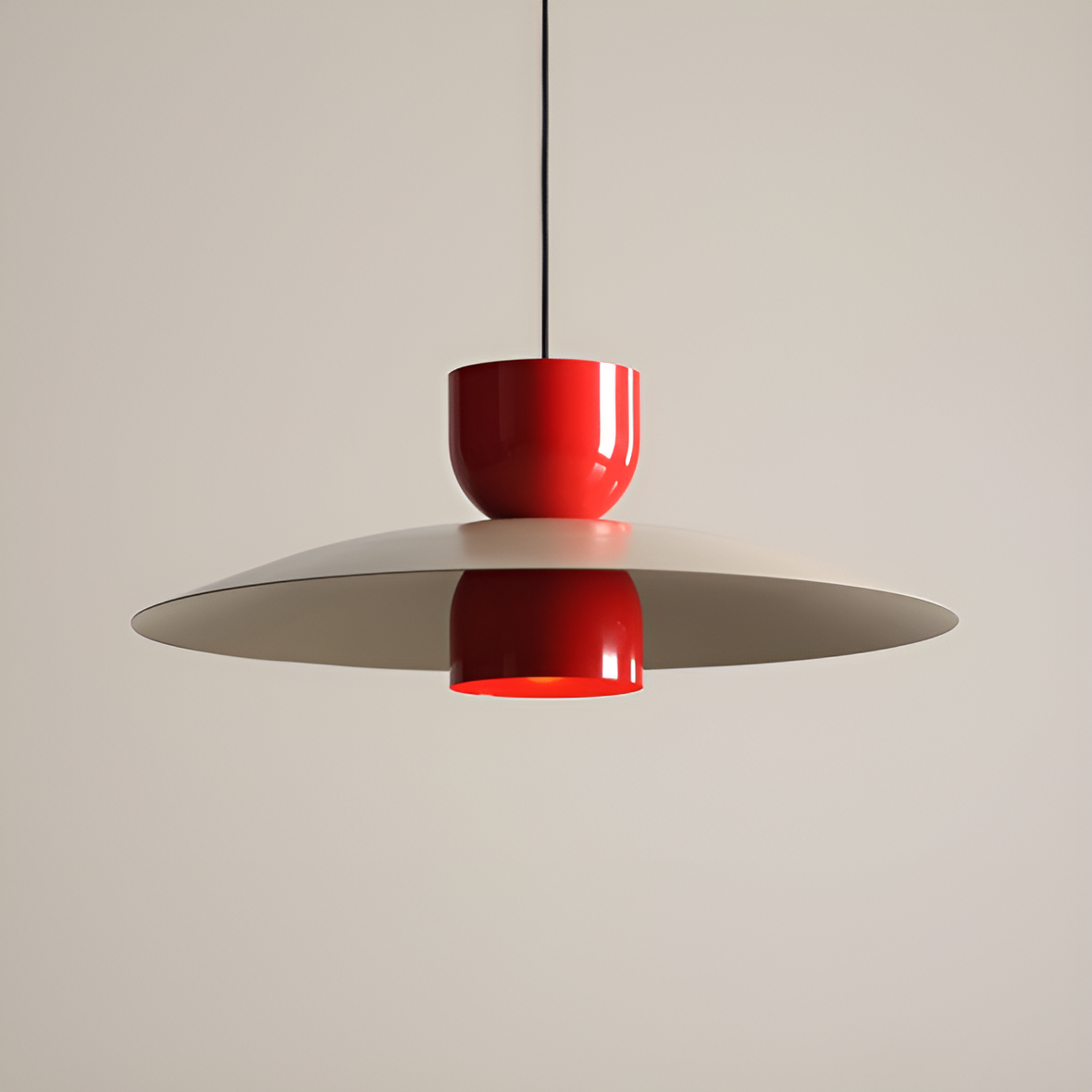 Lampa wisząca NUTTA beżowy z czerwonym