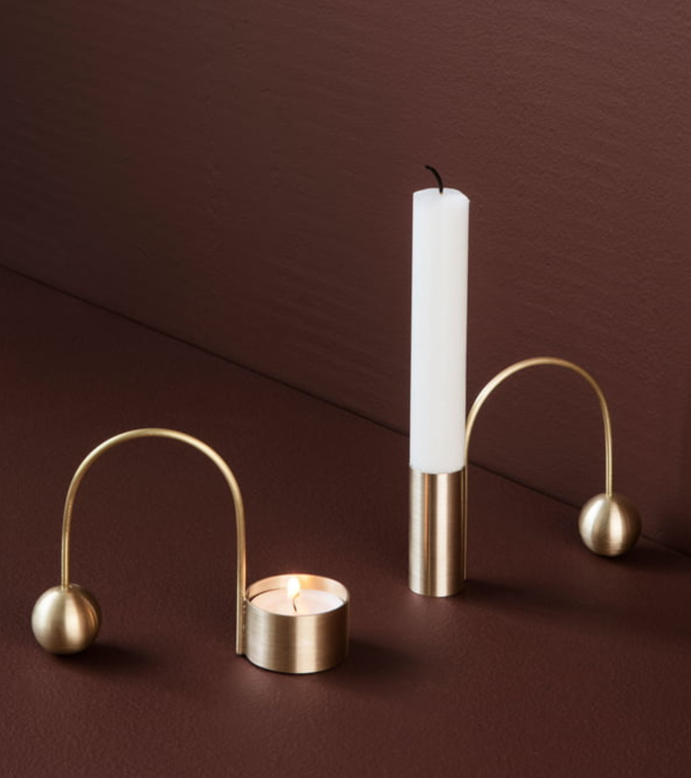 Świecznik BALANCE TEALIGHT złoty