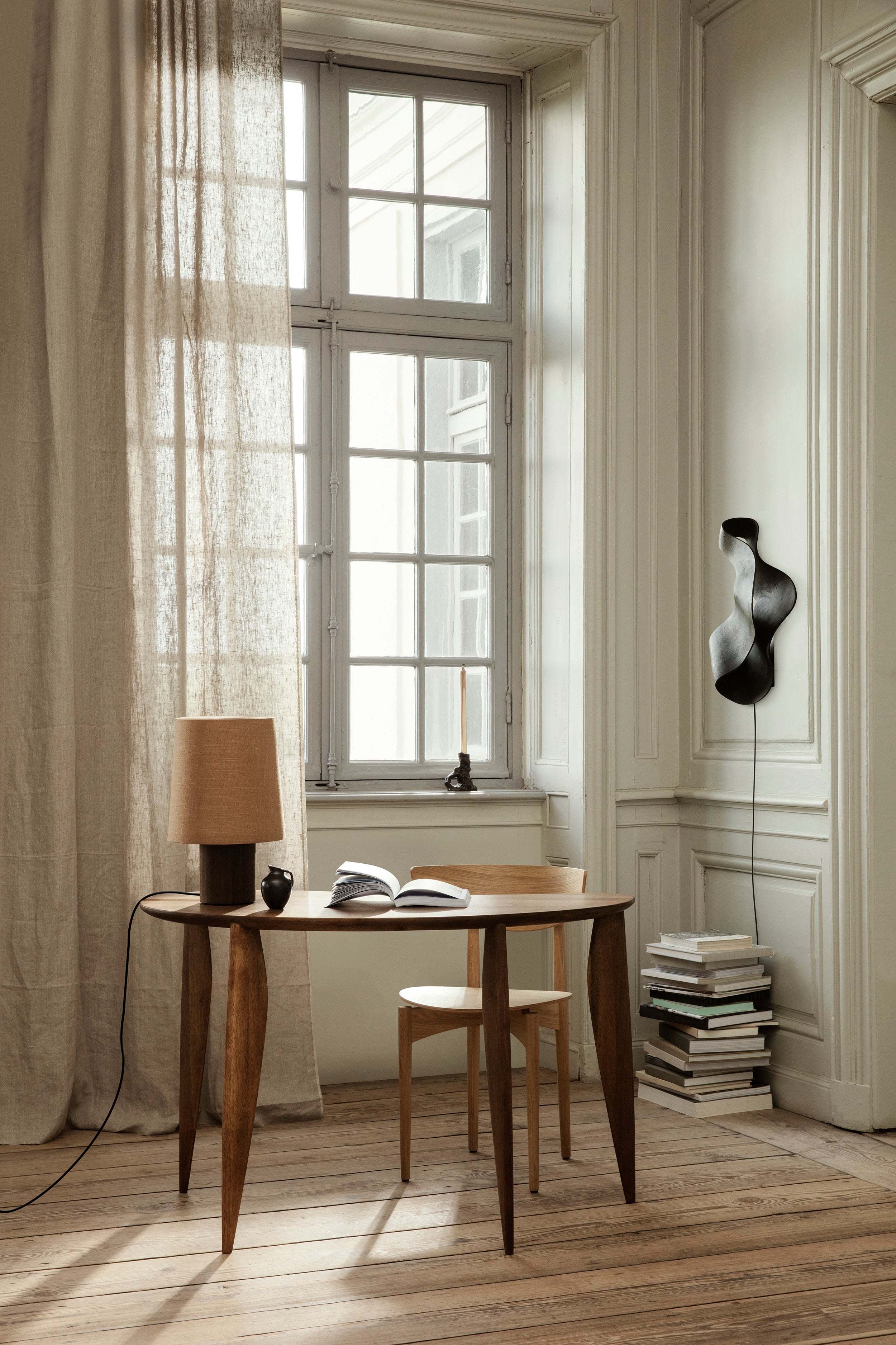 Lampa ścienna OYSTER czarny