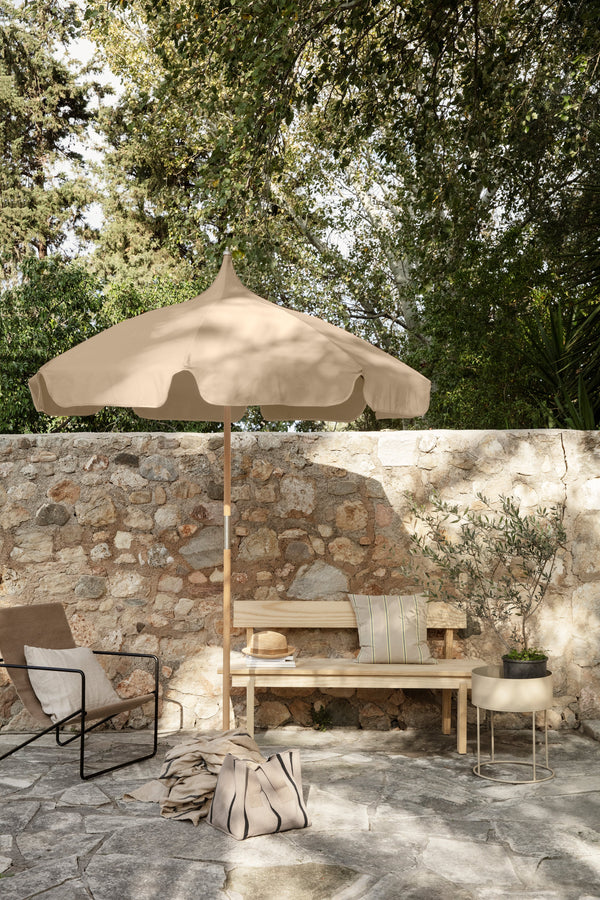 LULL beige garden umbrella