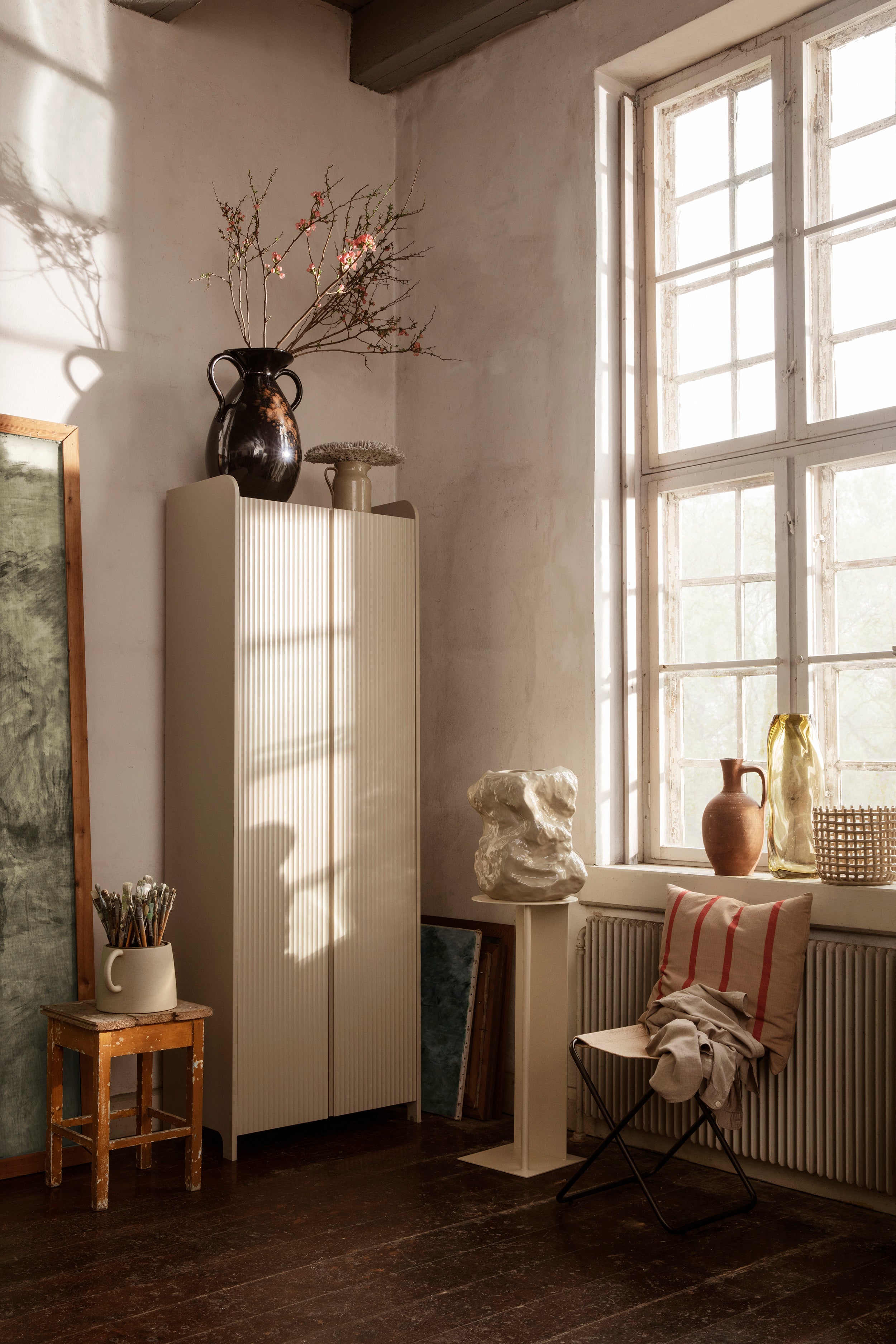 Szafa 2-drzwiowa SILL CUPBOARD TALL beżowy