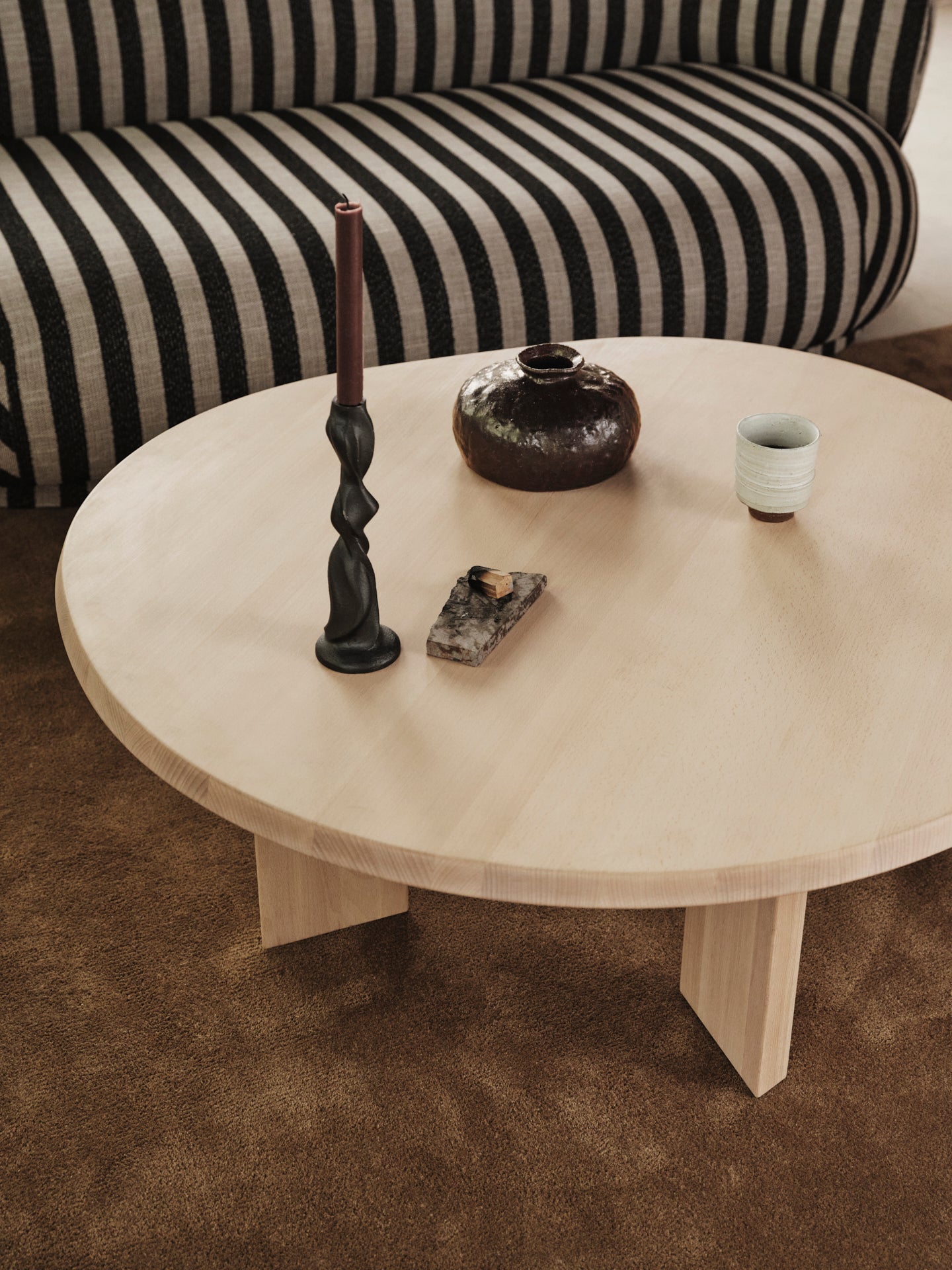 Coffee table tarn white beech