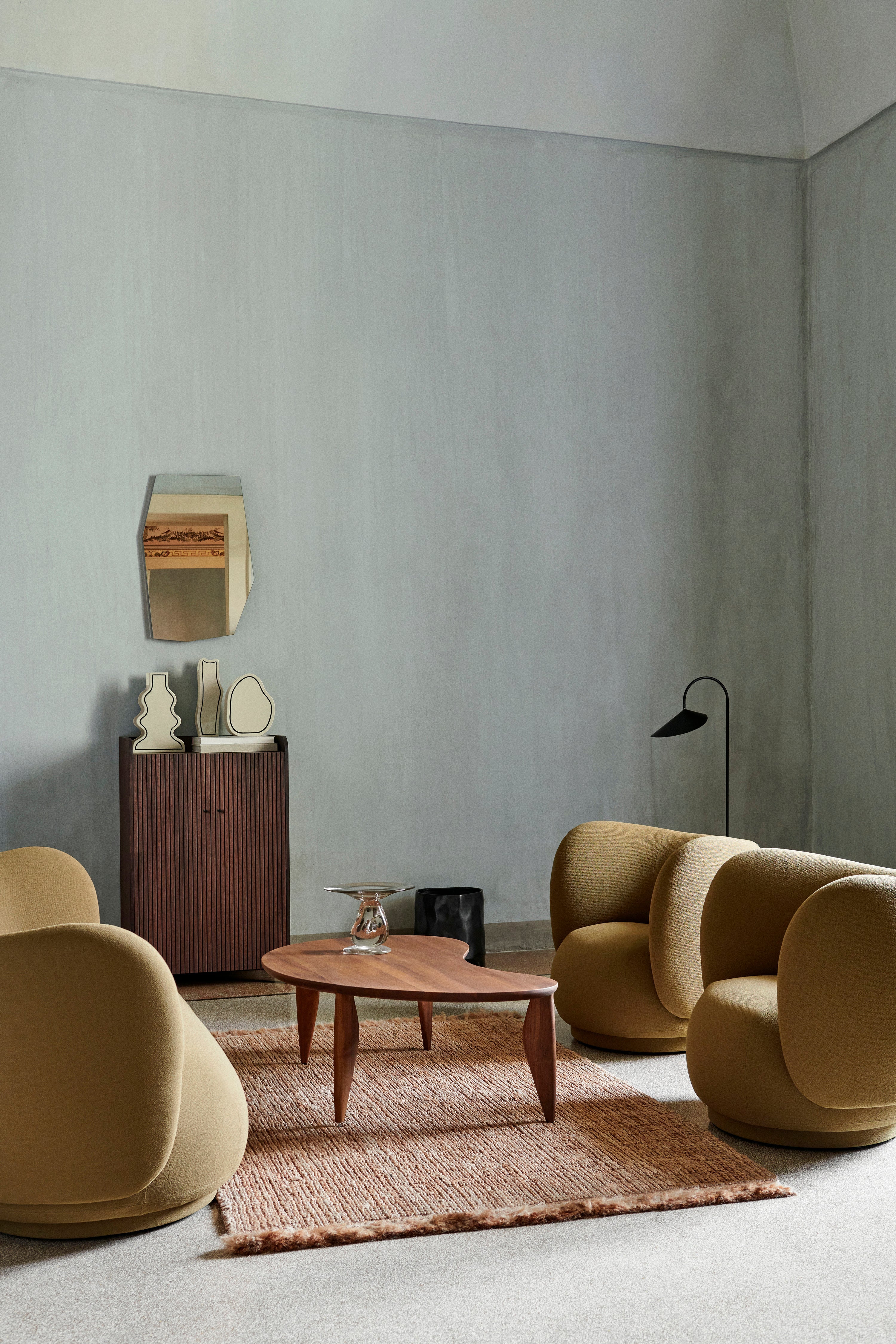 Fotel obrotowy RICO LOUNGE Brushed złamana biel