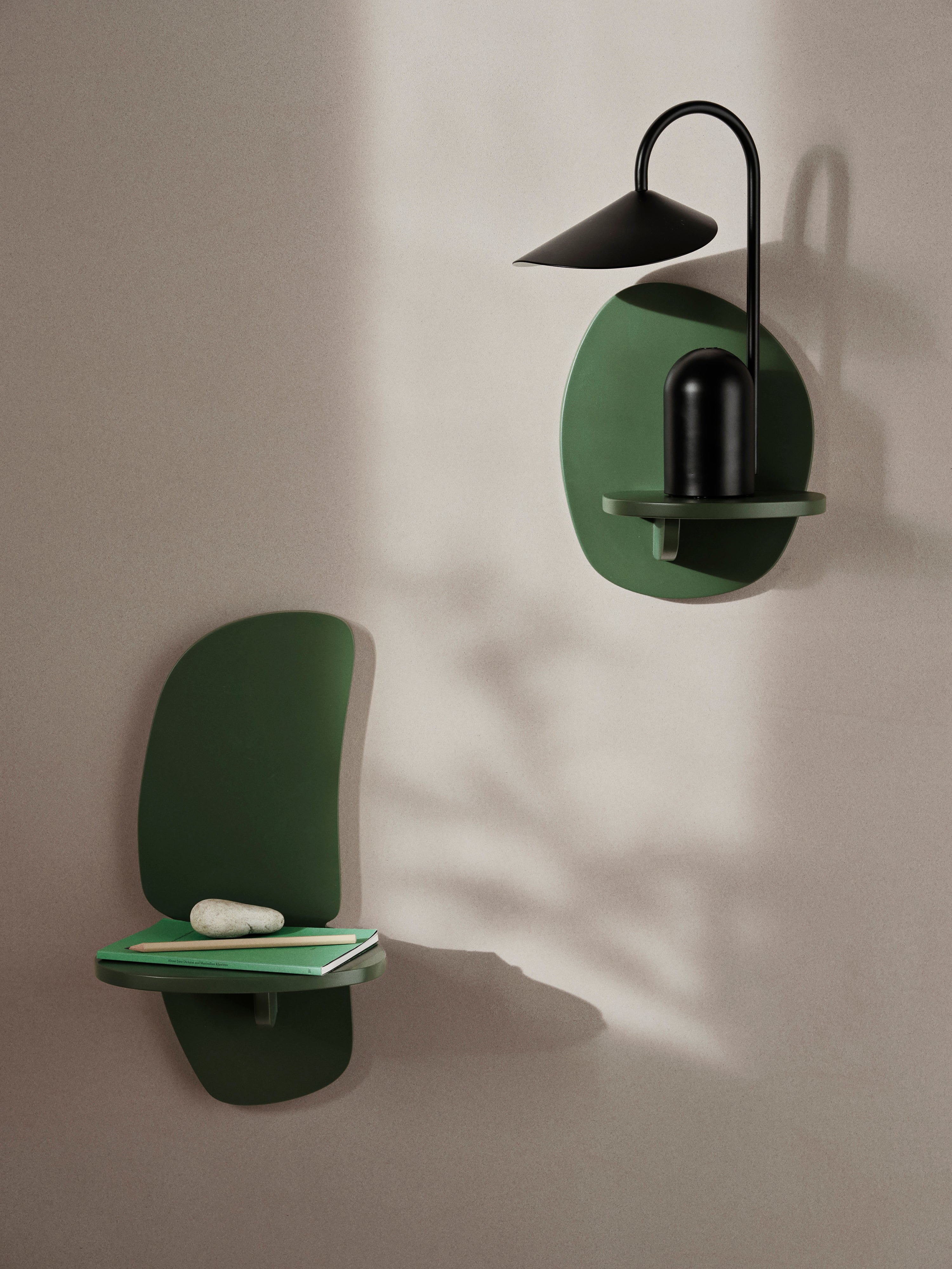 Lampa przenośna ARUM czarny