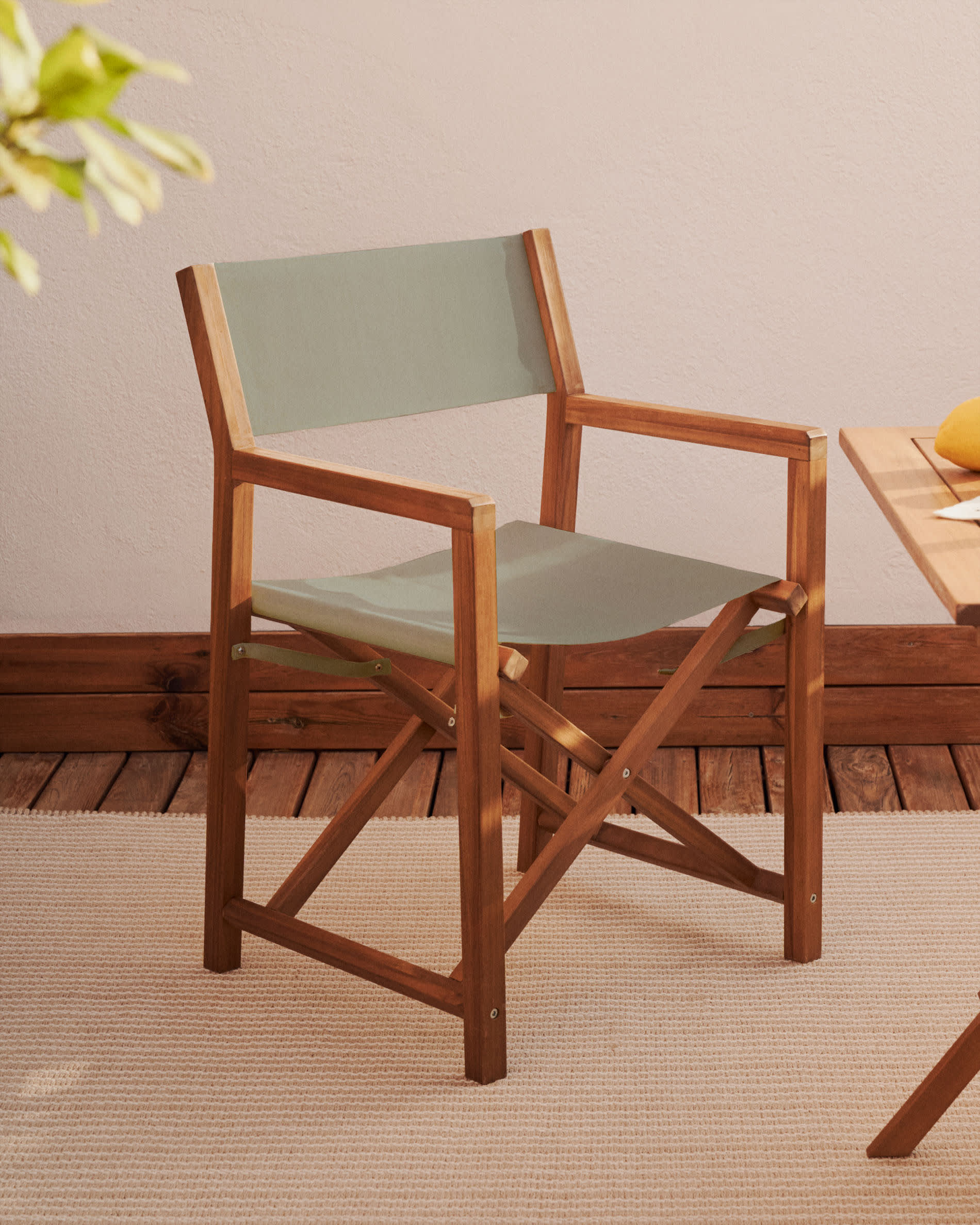 Składane krzesło ogrodowe THIANNA oliwkowy La Forma    Eye on Design