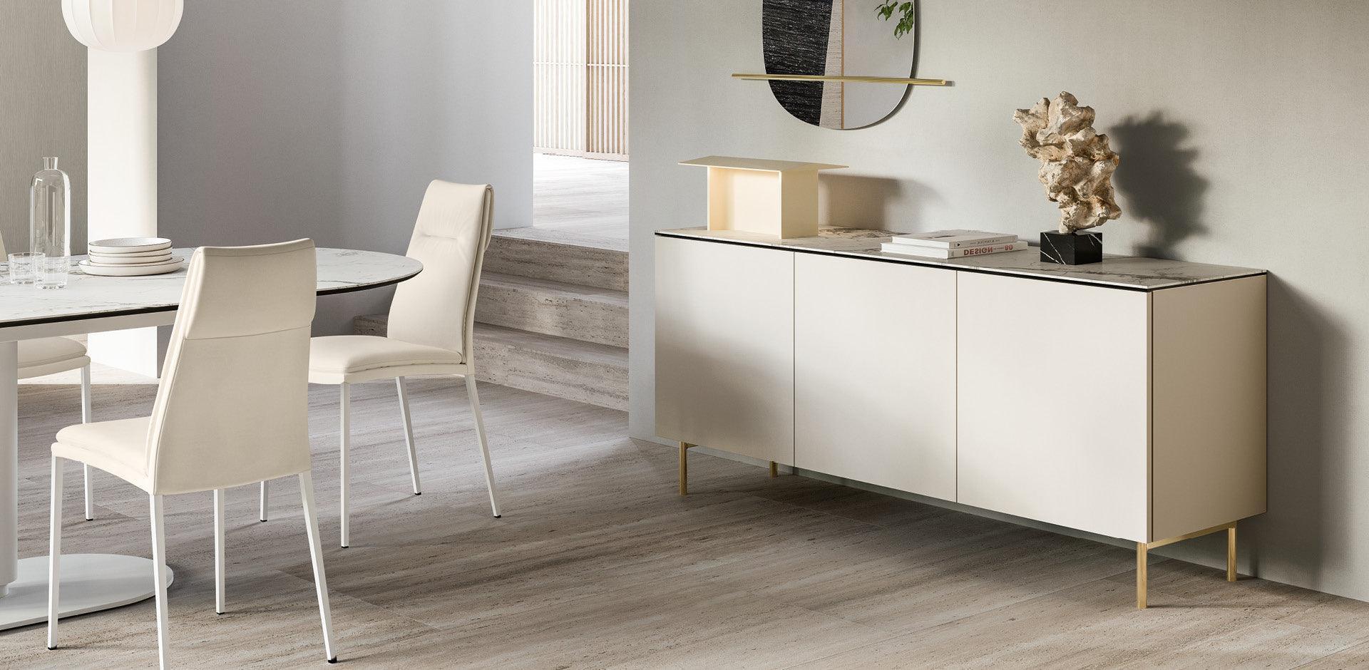 Komoda 4-drzwiowa UNIVERSAL beżowy mat Calligaris    Eye on Design