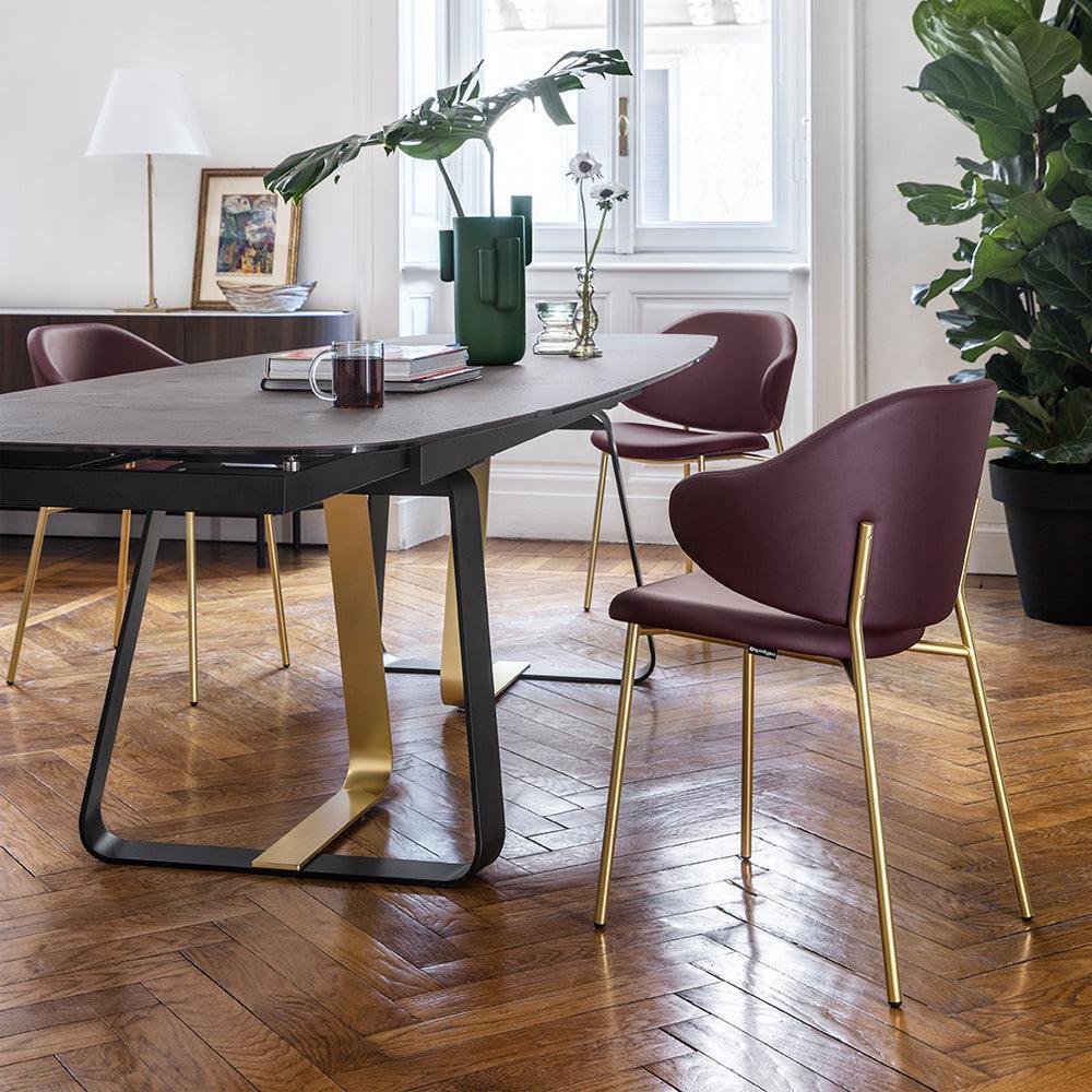 Krzesło HOLLY burgundowa ekoskóra z metalową podstawą Calligaris    Eye on Design