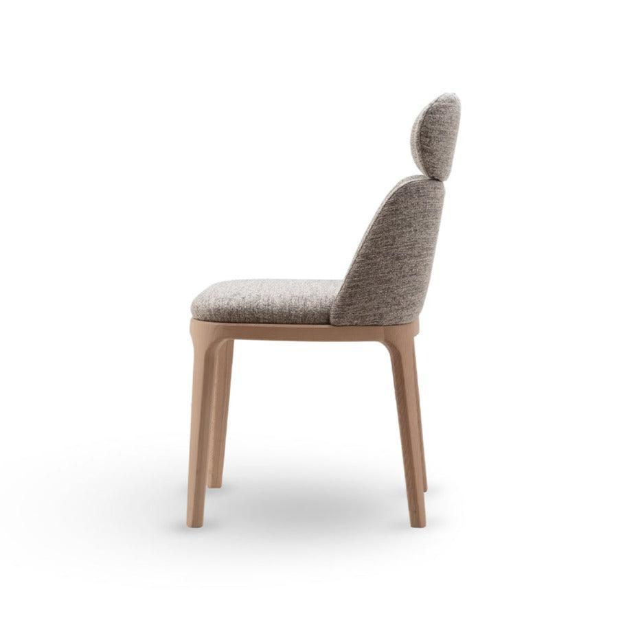 Krzesło MUST I tapicerowane z drewnianą podstawą Nobonobo    Eye on Design
