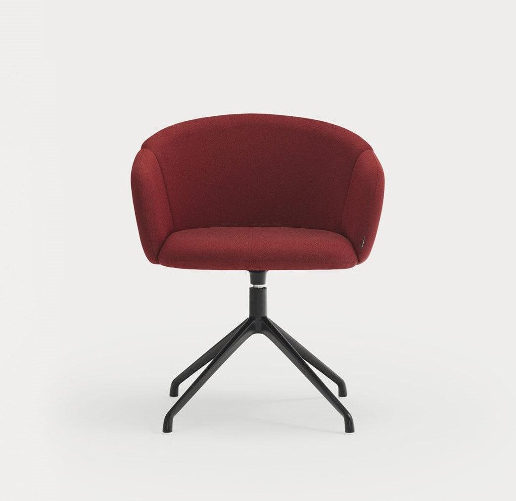 Krzesło obrotowe z podłokietnikami ADD czerwony z czarną podstawą Teulat    Eye on Design