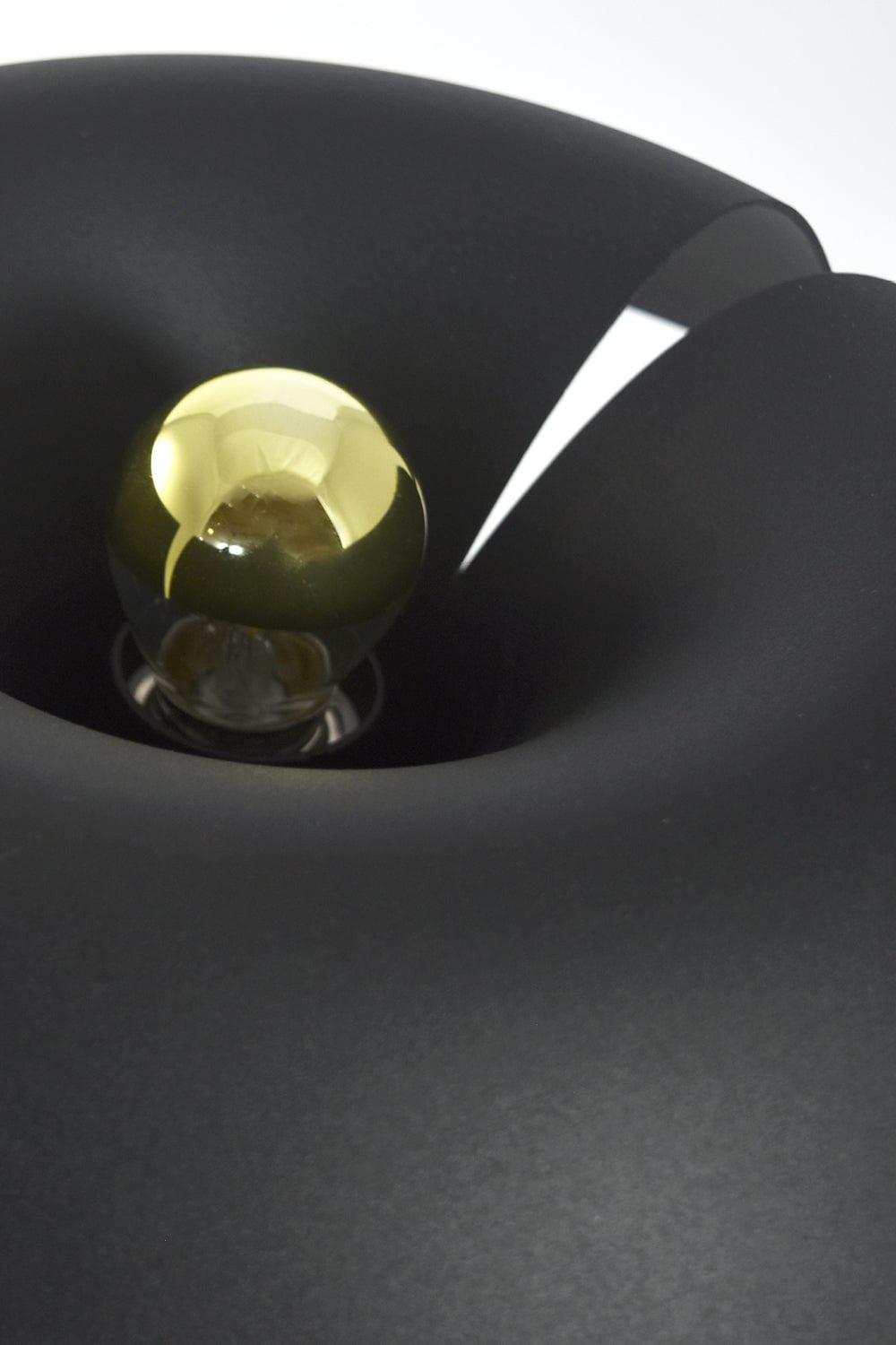 Lampa podłogowa CYCNUS czarny AYTM    Eye on Design