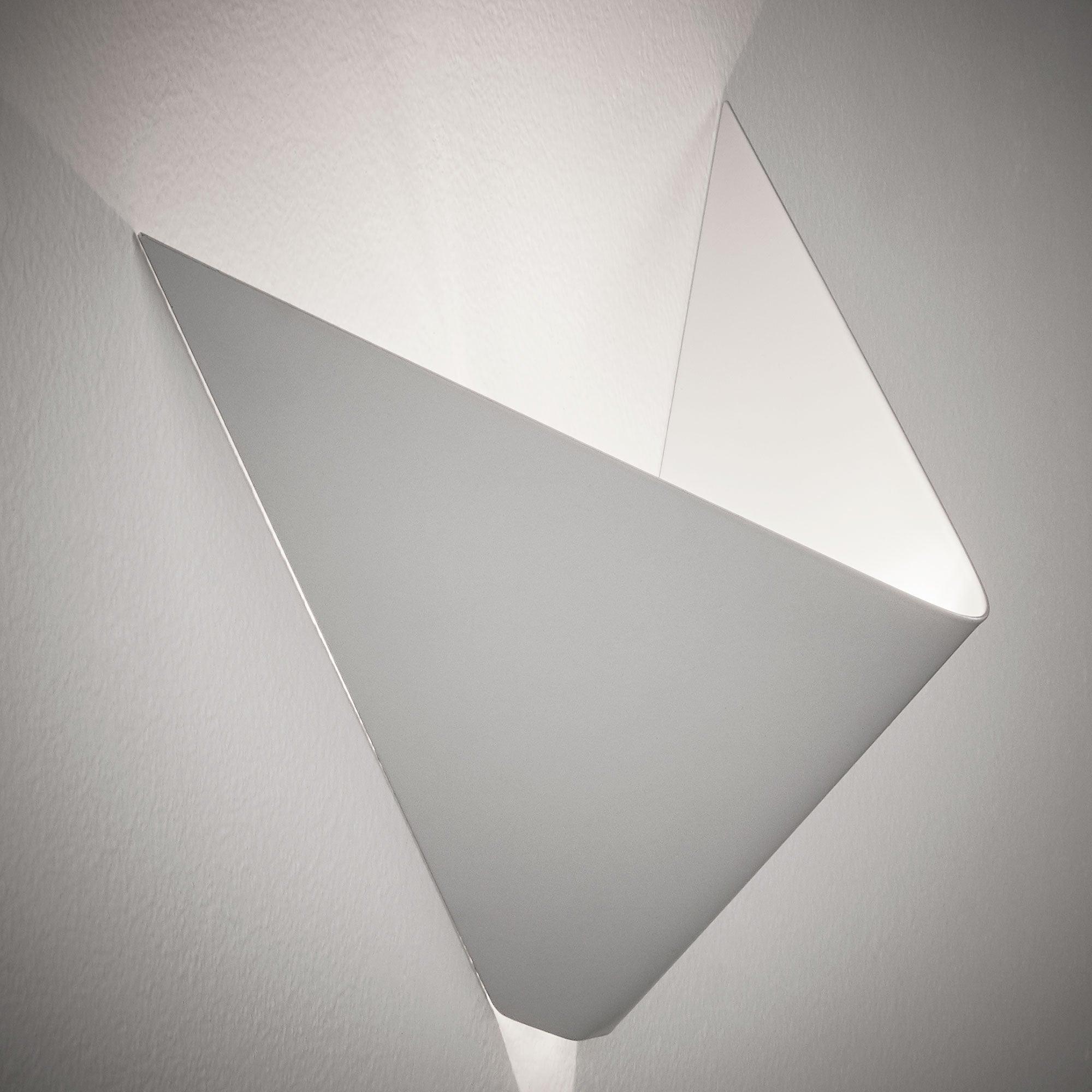 Lampa ścienna GINEBRA biały La Forma    Eye on Design