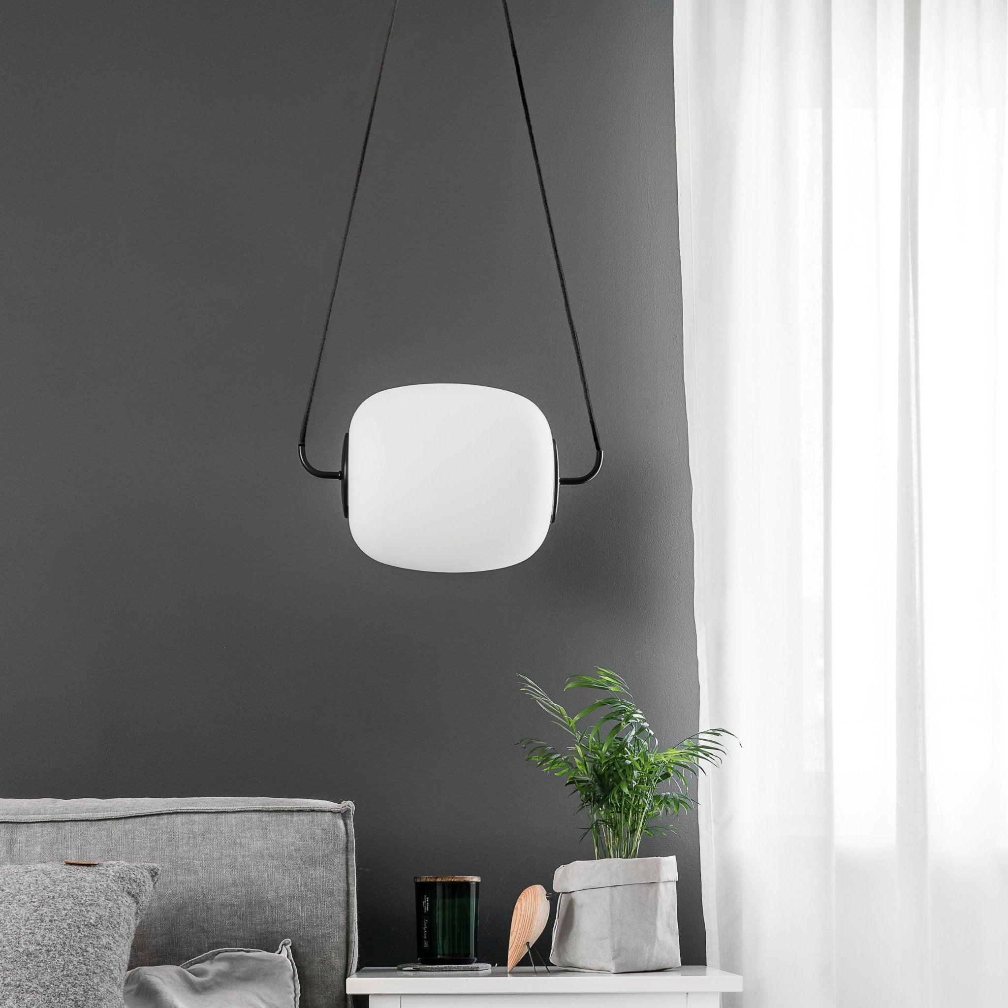 Lampa wisząca EPLI czarny Ummo    Eye on Design