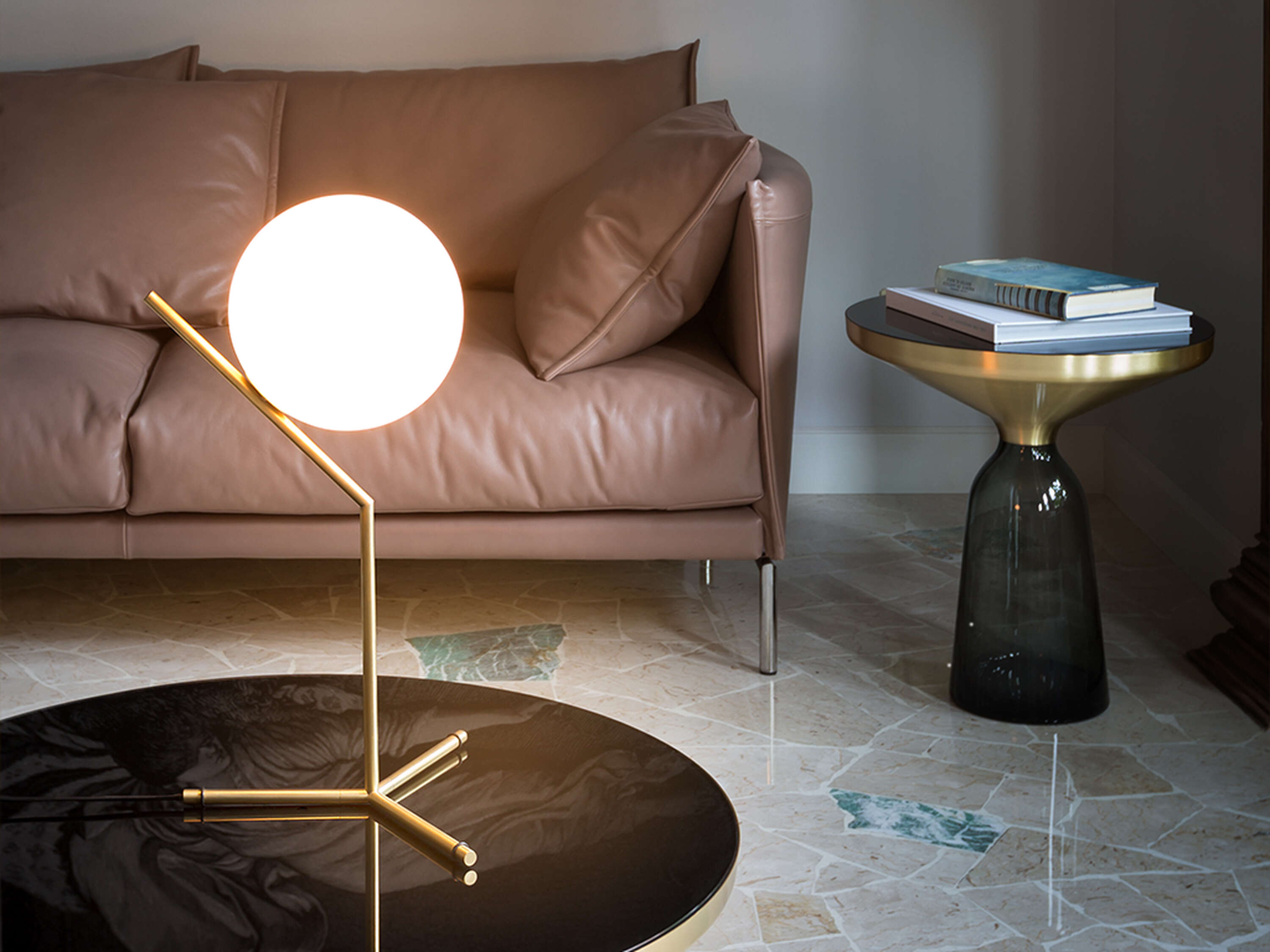 Lampa stołowa IC LIGHTS HIGH mosiężny Flos    Eye on Design