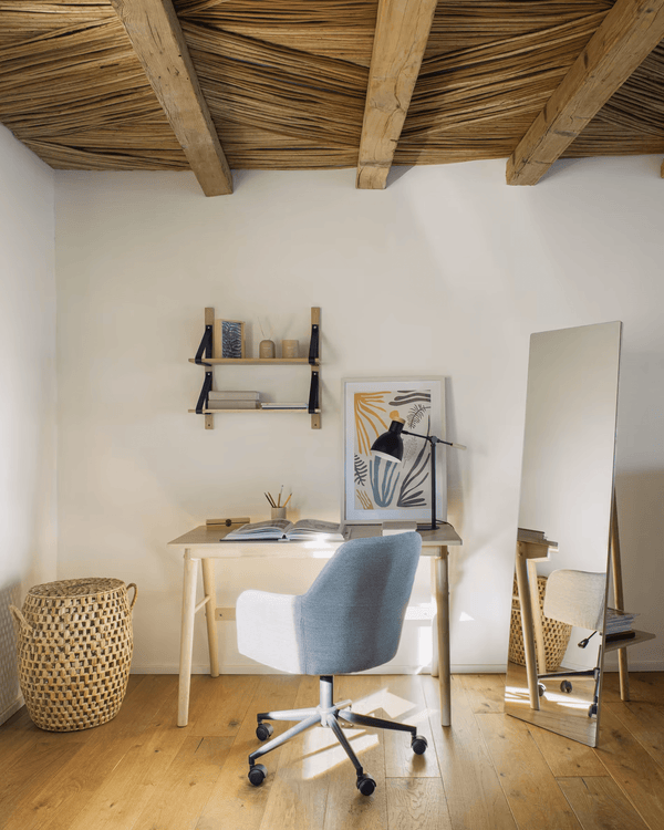 Krzesło biurowe MADINA jasnoszary La Forma    Eye on Design