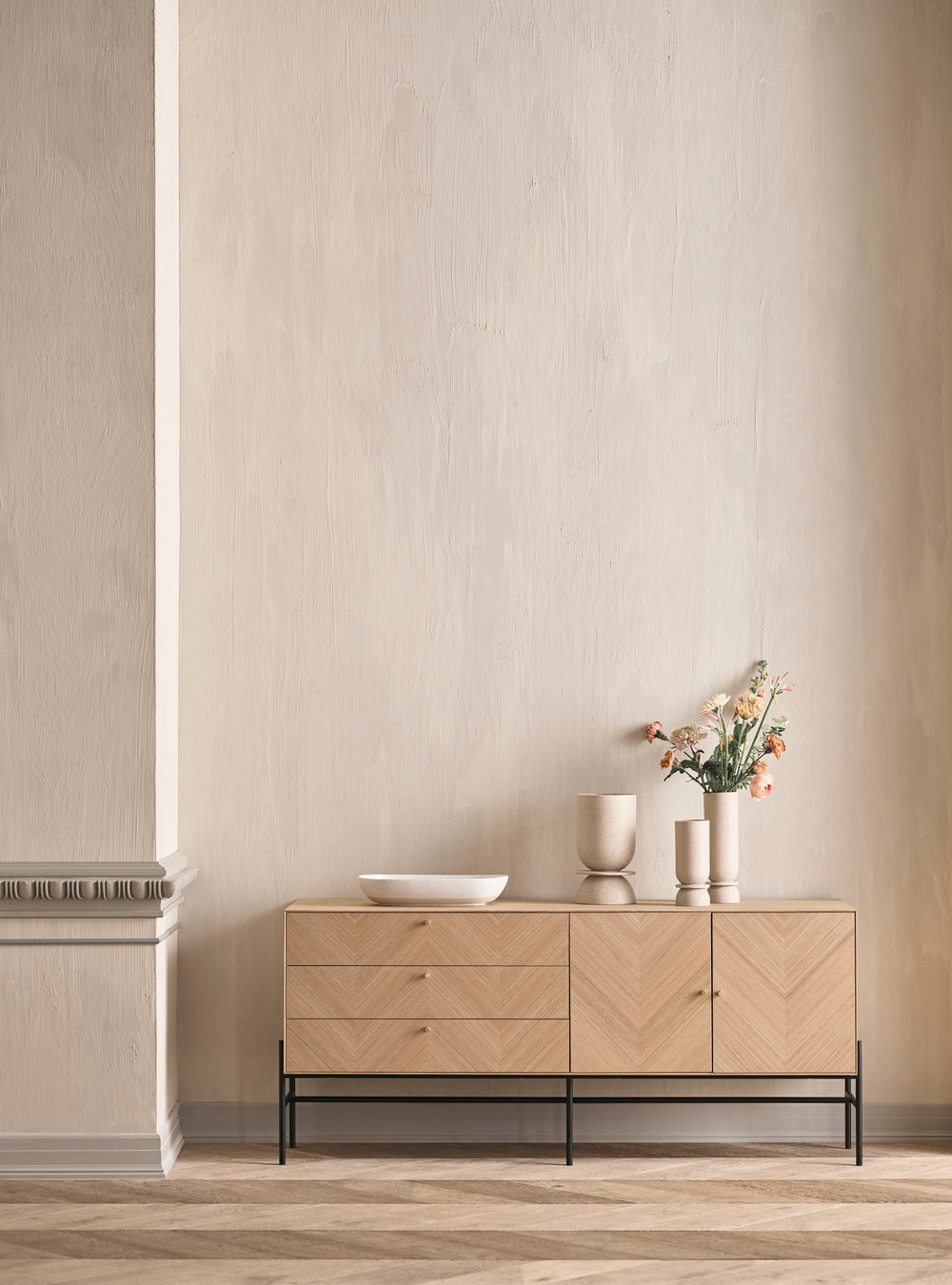 Luxe sideboard bleached oak wood with a black base