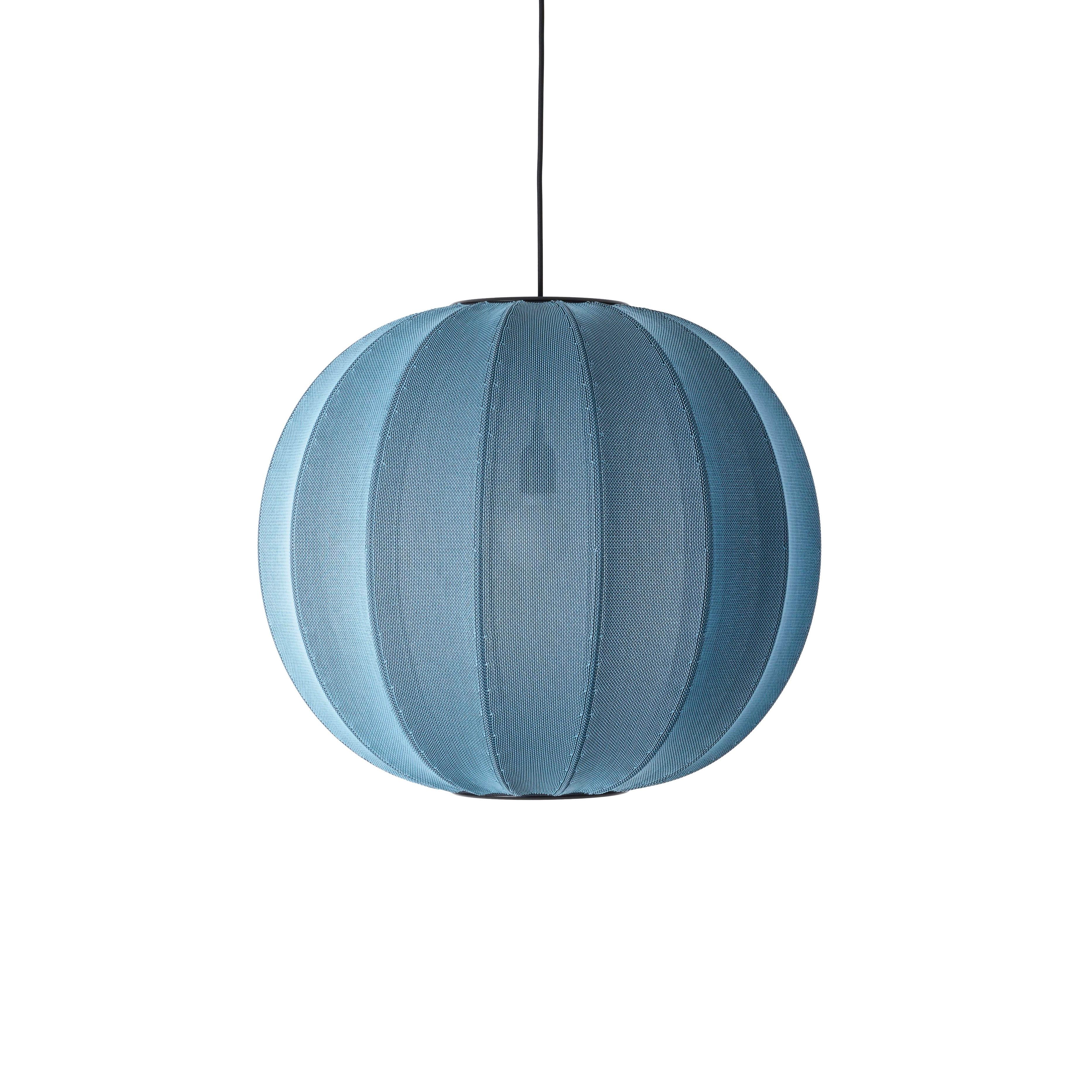 Knit-Wit Round Blue hanging lamp