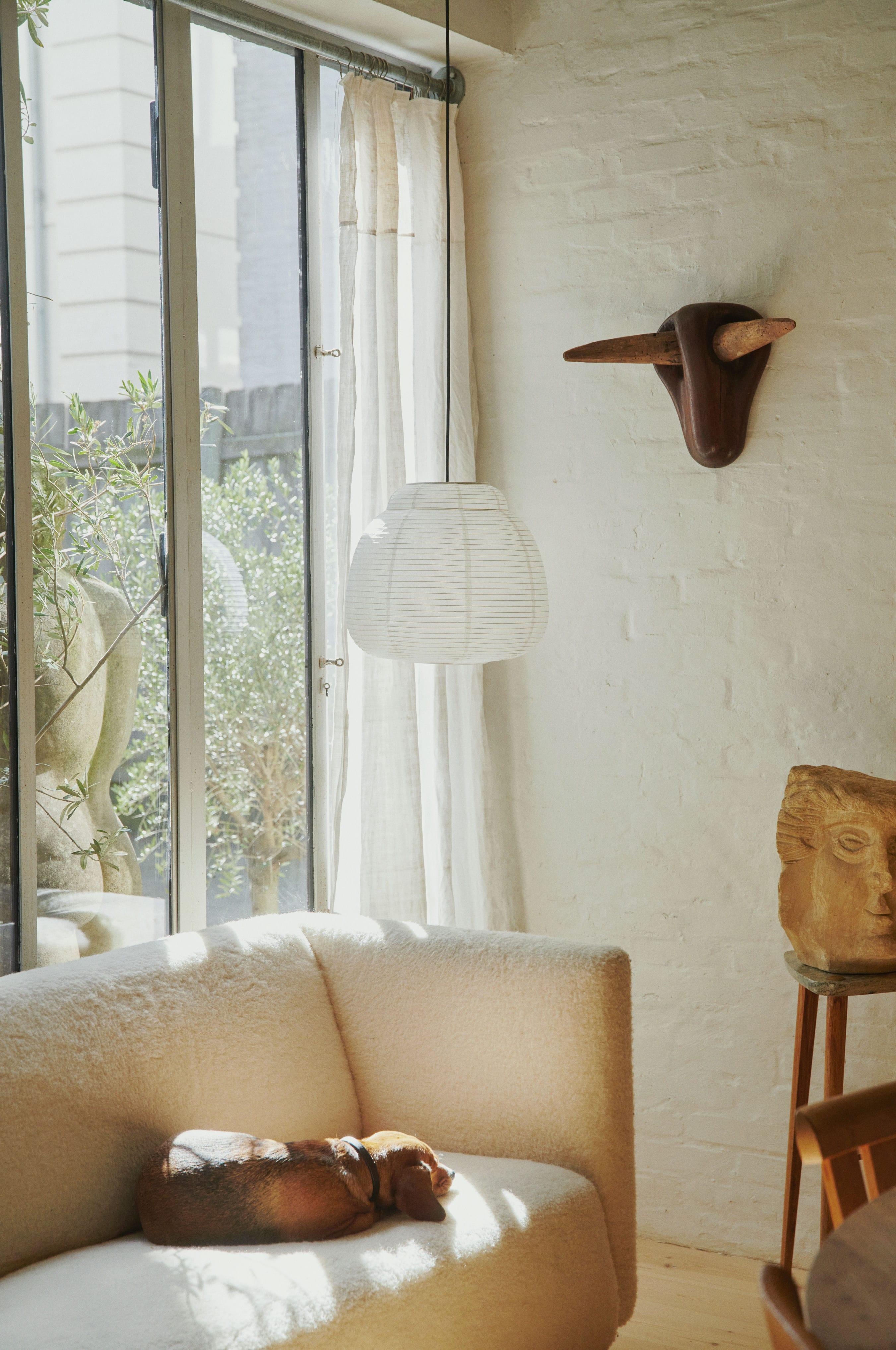 Single -white hanging lamp