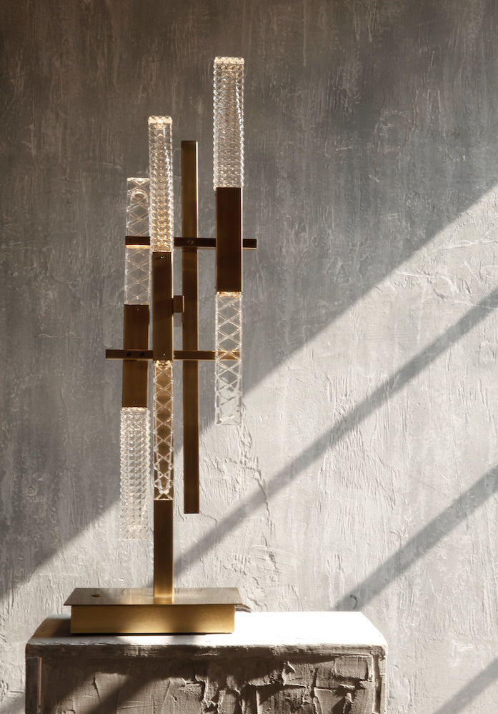 Lampa stołowa MIKADO satynowy mosiądz Contardi    Eye on Design