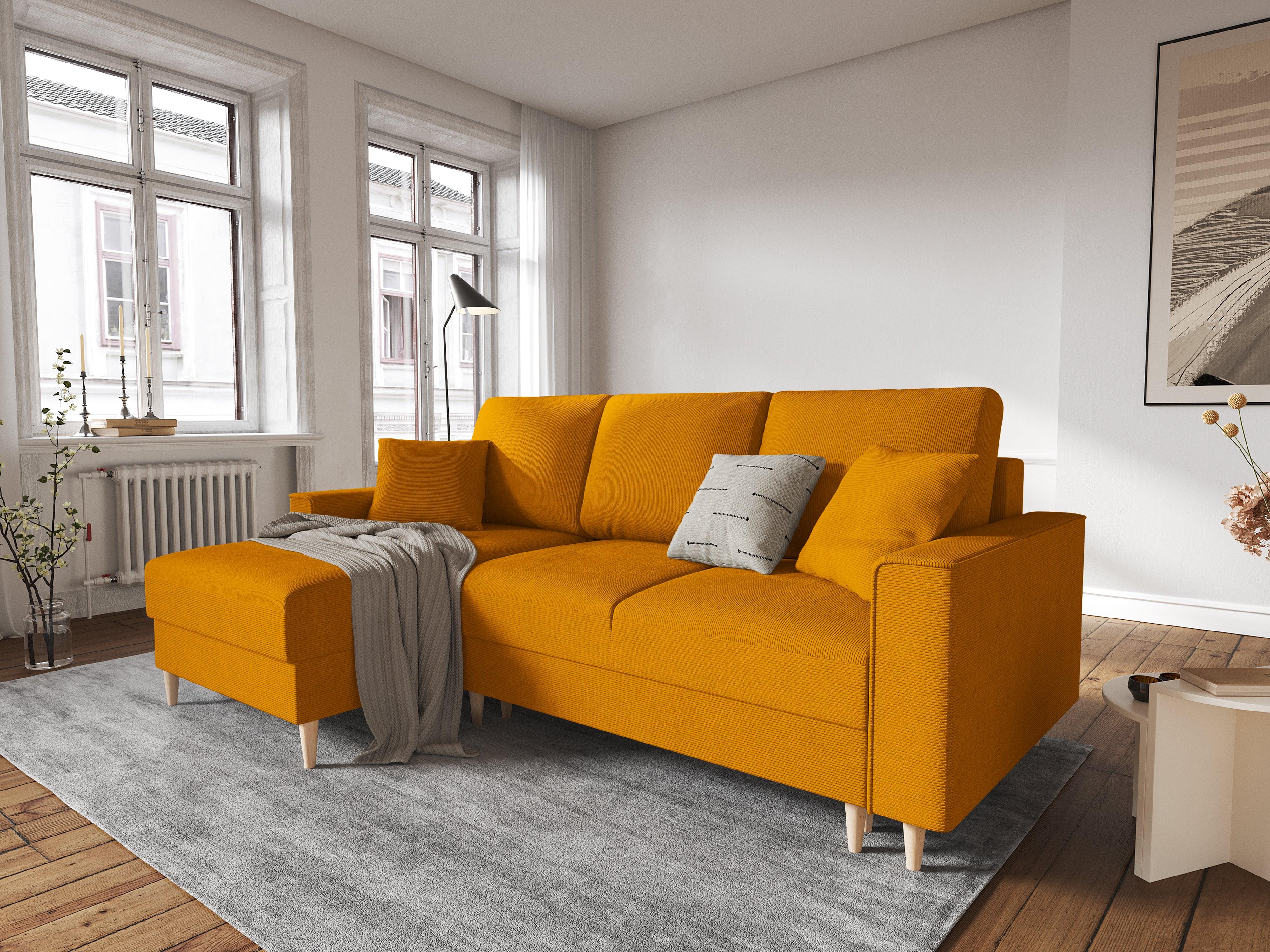 Narożnik lewostronny sztruksowy z funkcją spania CARTADERA musztardowy Mazzini Sofas    Eye on Design