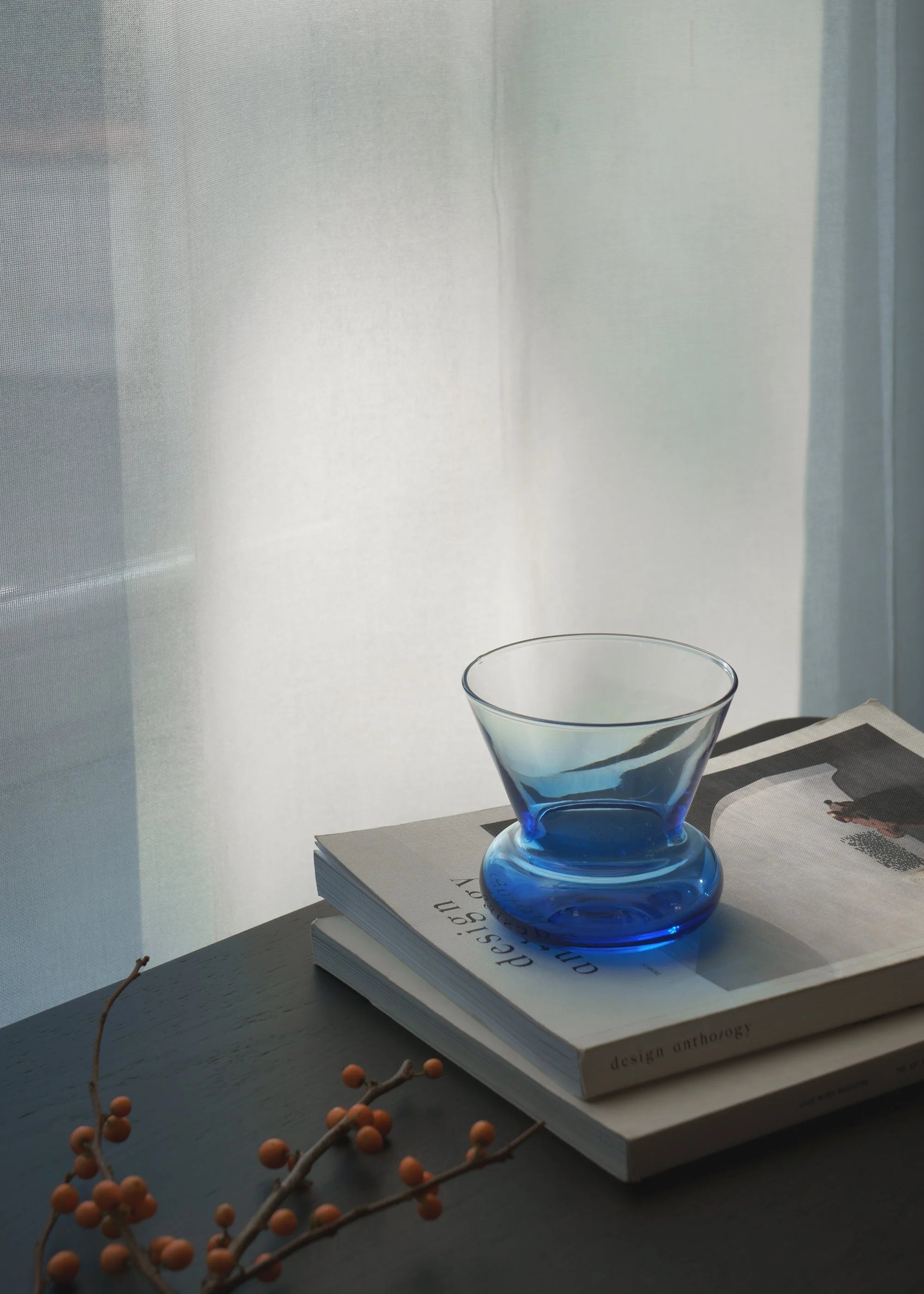 ORIO Glas aus blauem geblasenem Glas