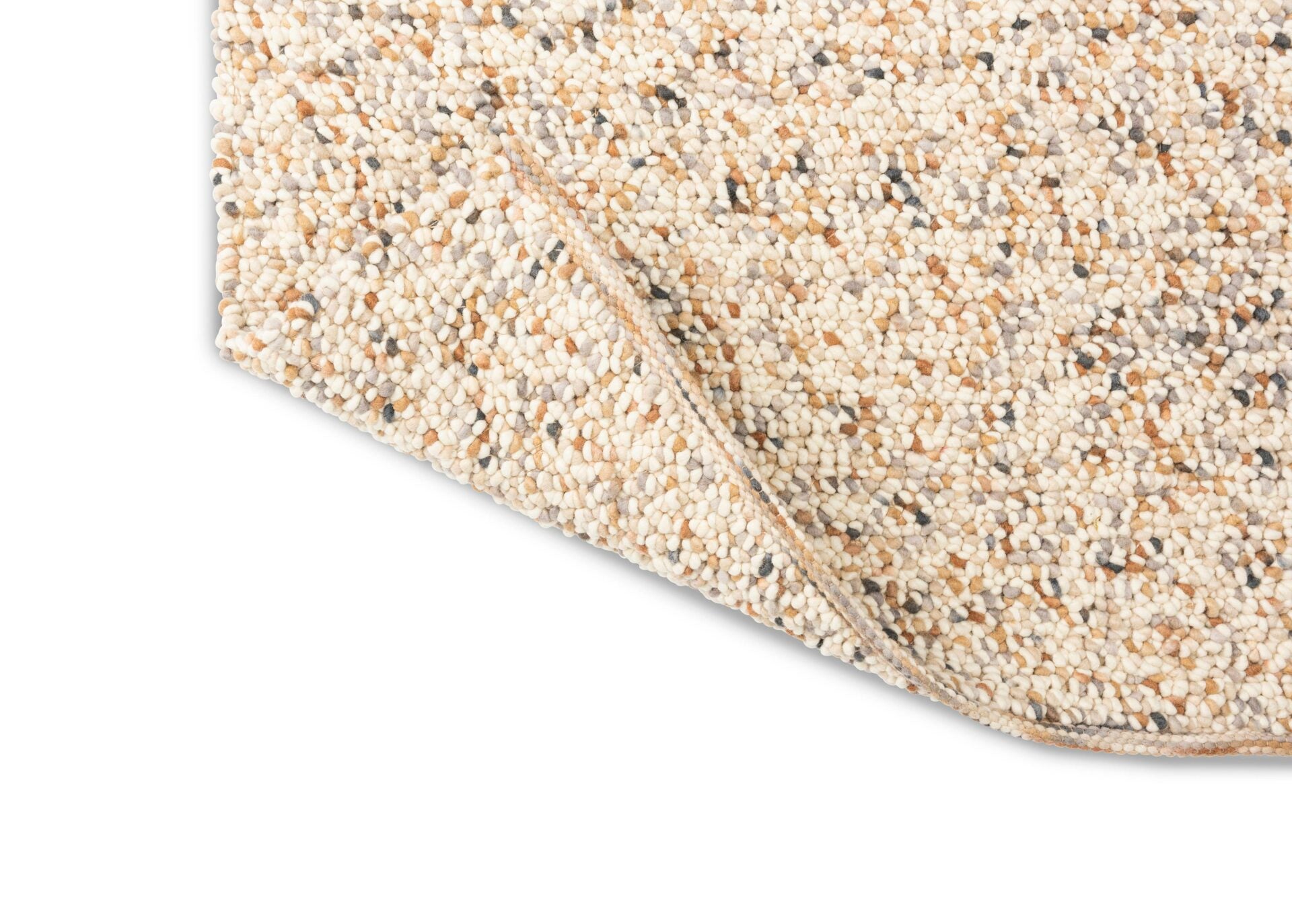 Pebble beige rug