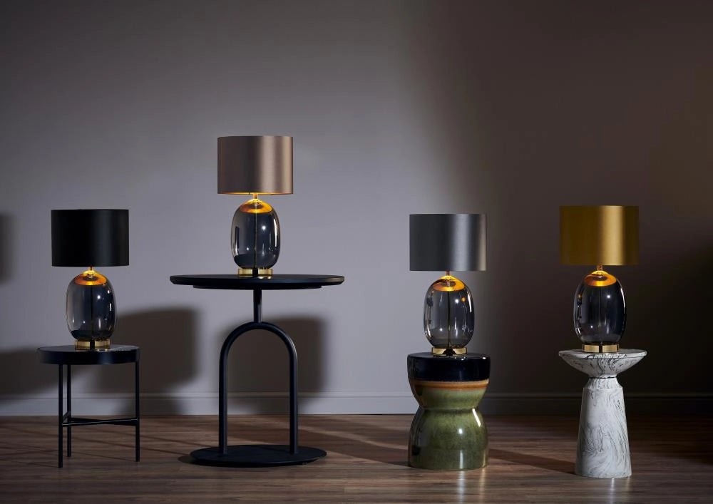 Tischlampe SALVADOR rauchiges Glas mit graphitfarbener Schirm und goldener Veredelung