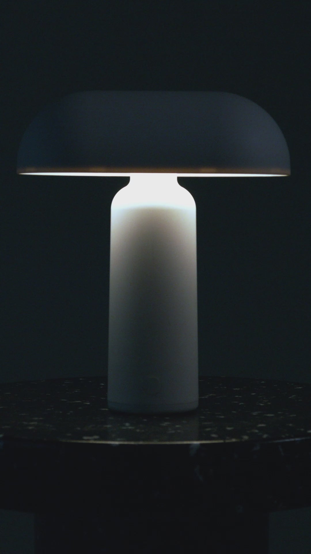 Lampa przenośna PORTA biały