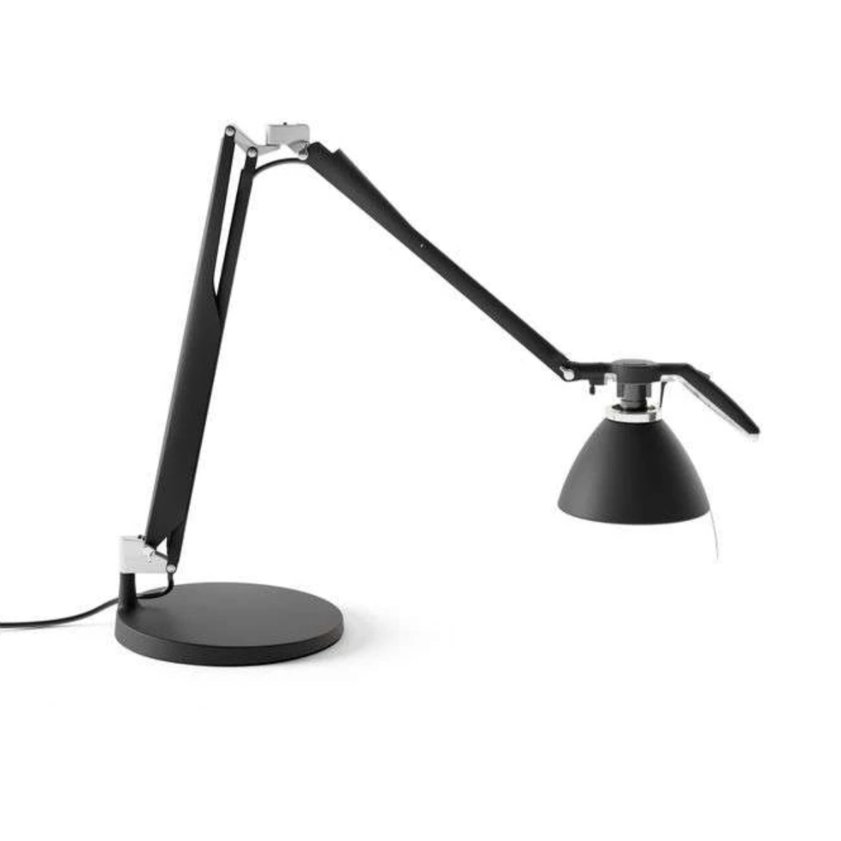 Fortebraccio black table lamp