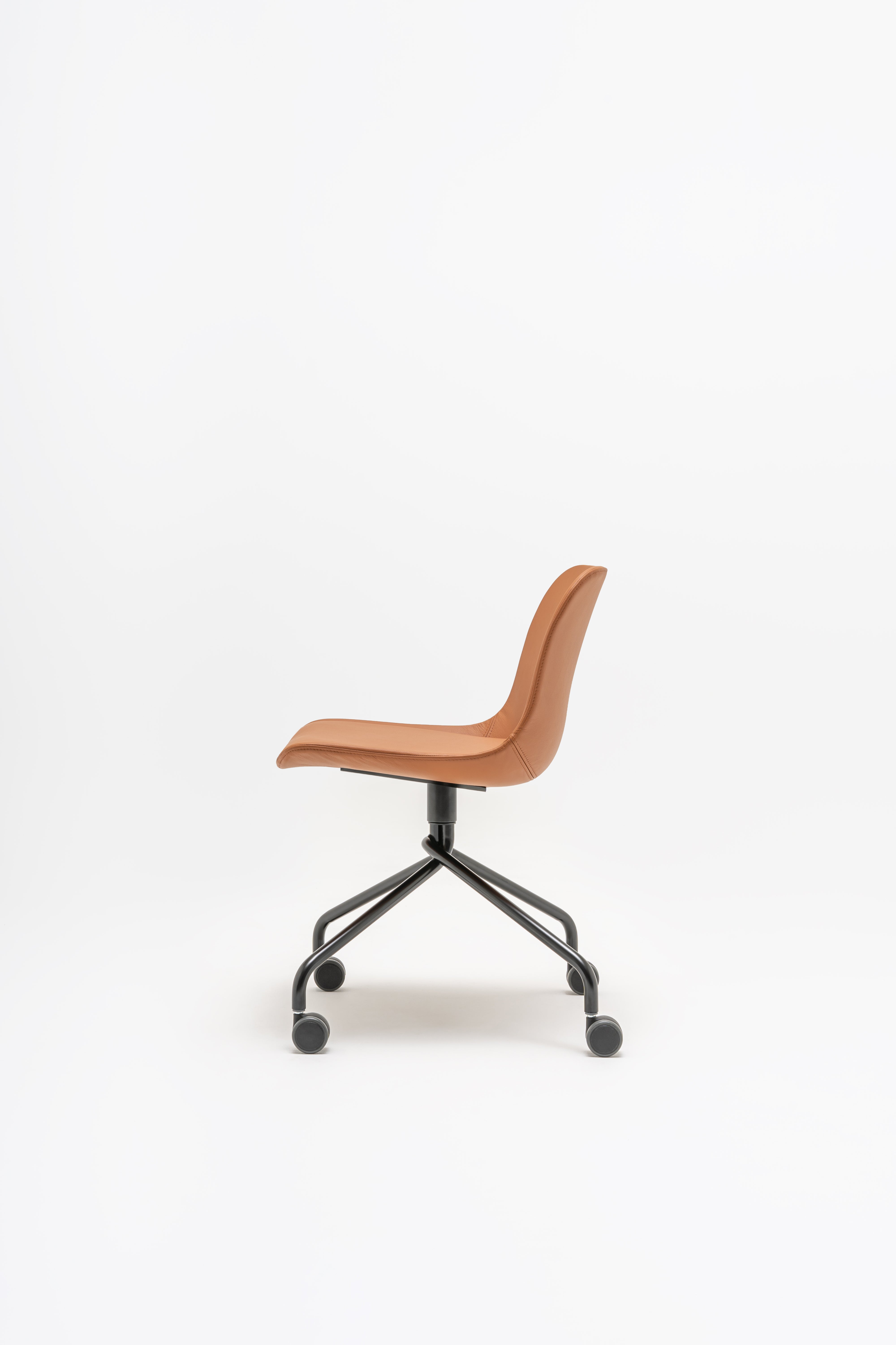 Swivel chair Baltic 2 Classic Metal base with wheels to a soft surface