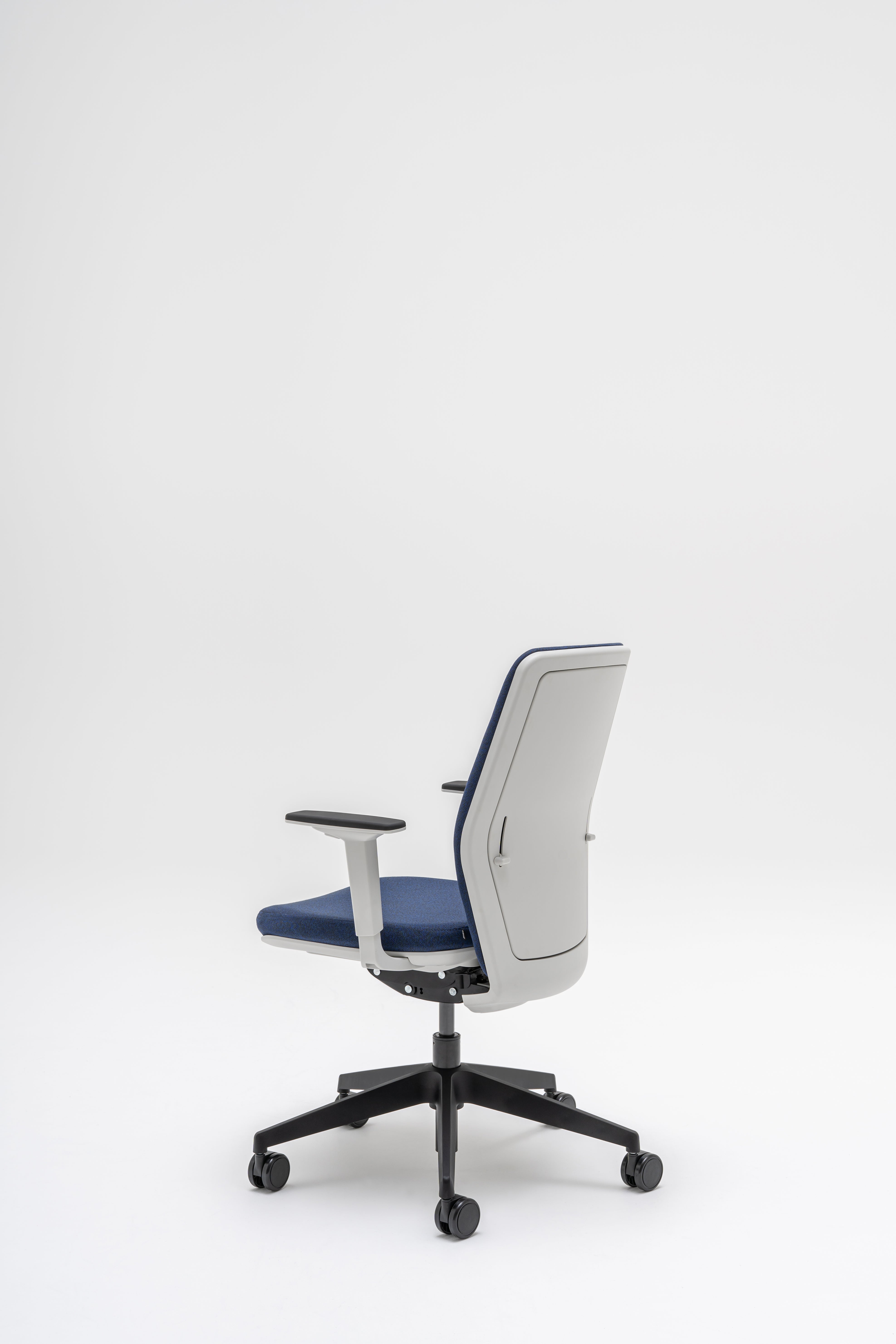 Armchair with upholstered EVO backrest adjustable base with wheels for hard surface