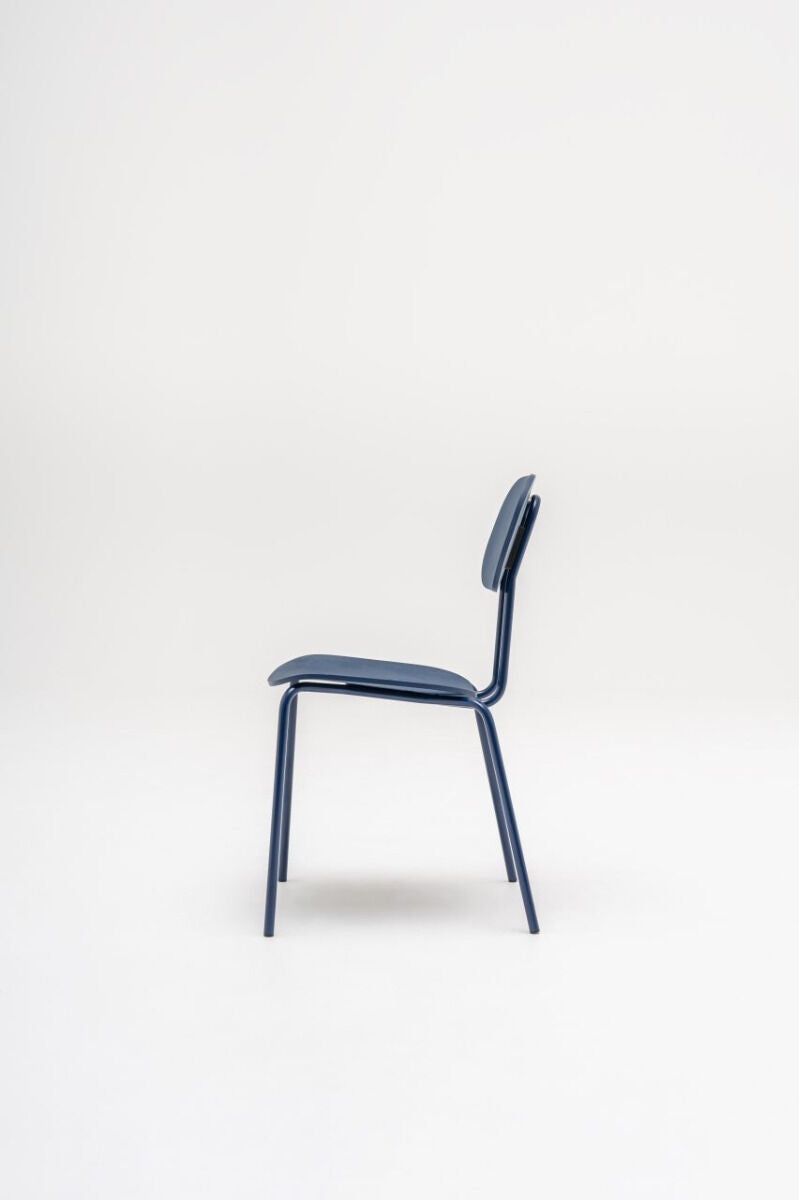 Krzesło NEW SCHOOL podstawa czworonożna ciemny zielony [Milena] MDD    Eye on Design