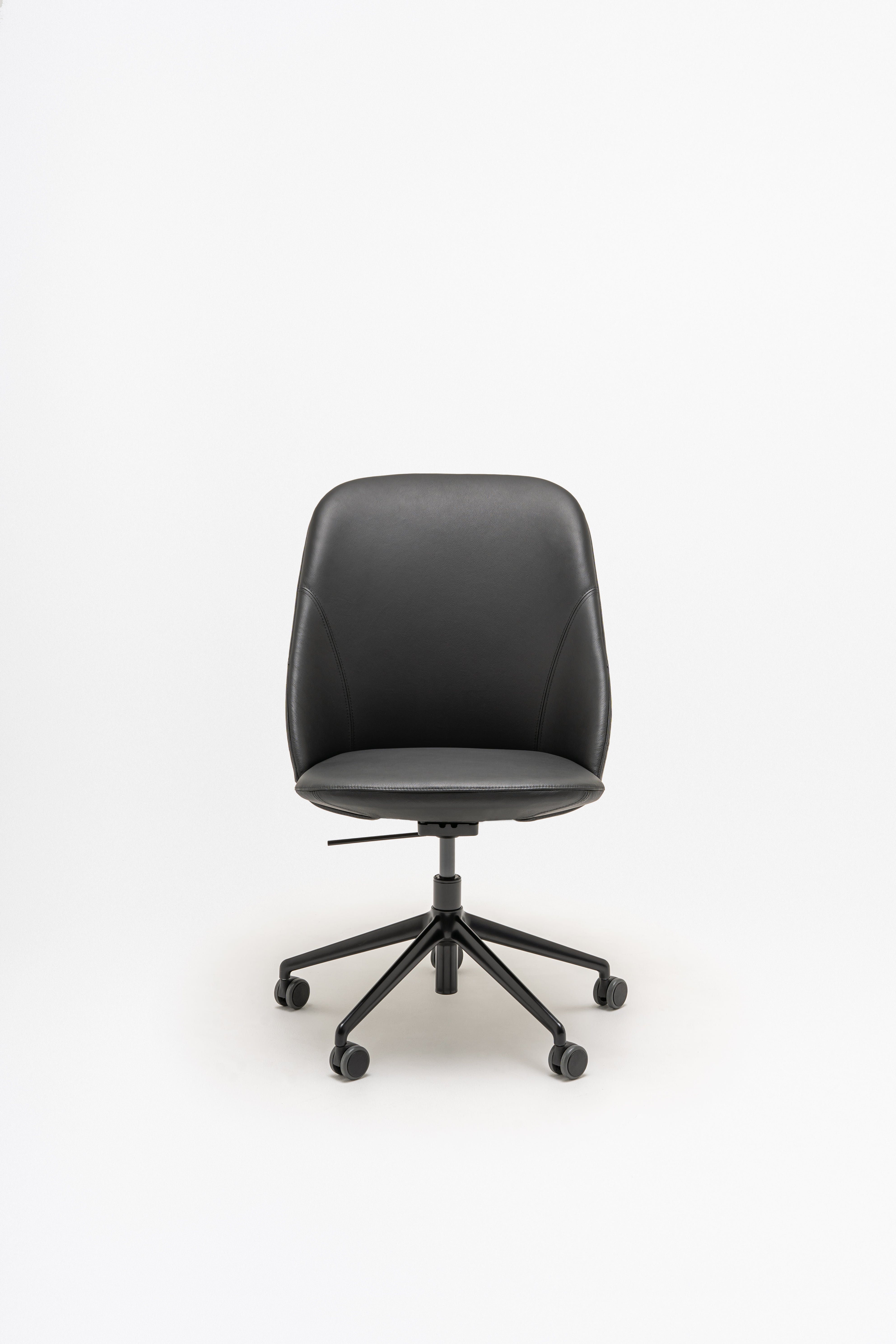 Conference armchair A regulated parallel base with wheels for a soft surface