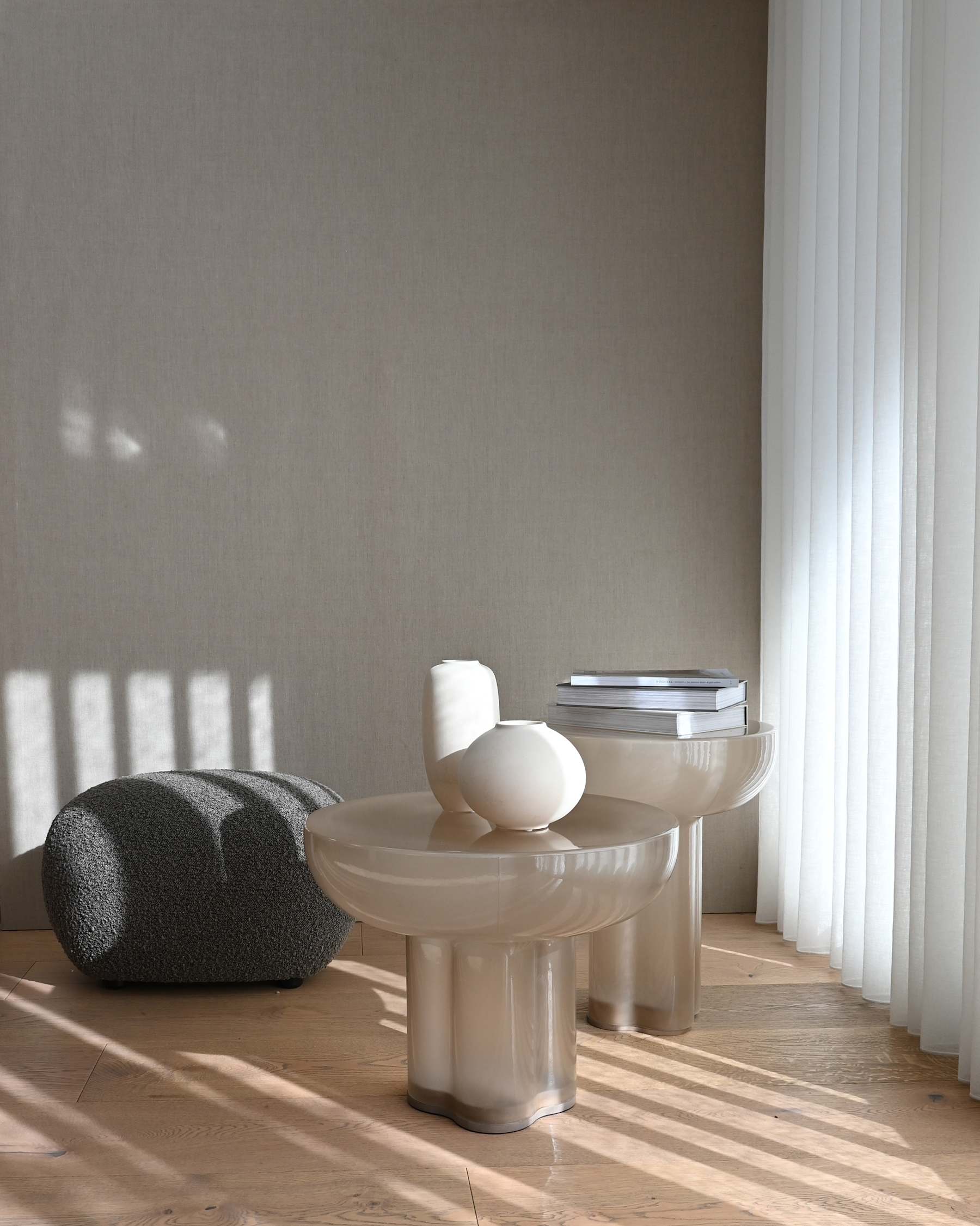TOE OTTOMAN Fußhocker Bouclé graubraun [Klaudia] 