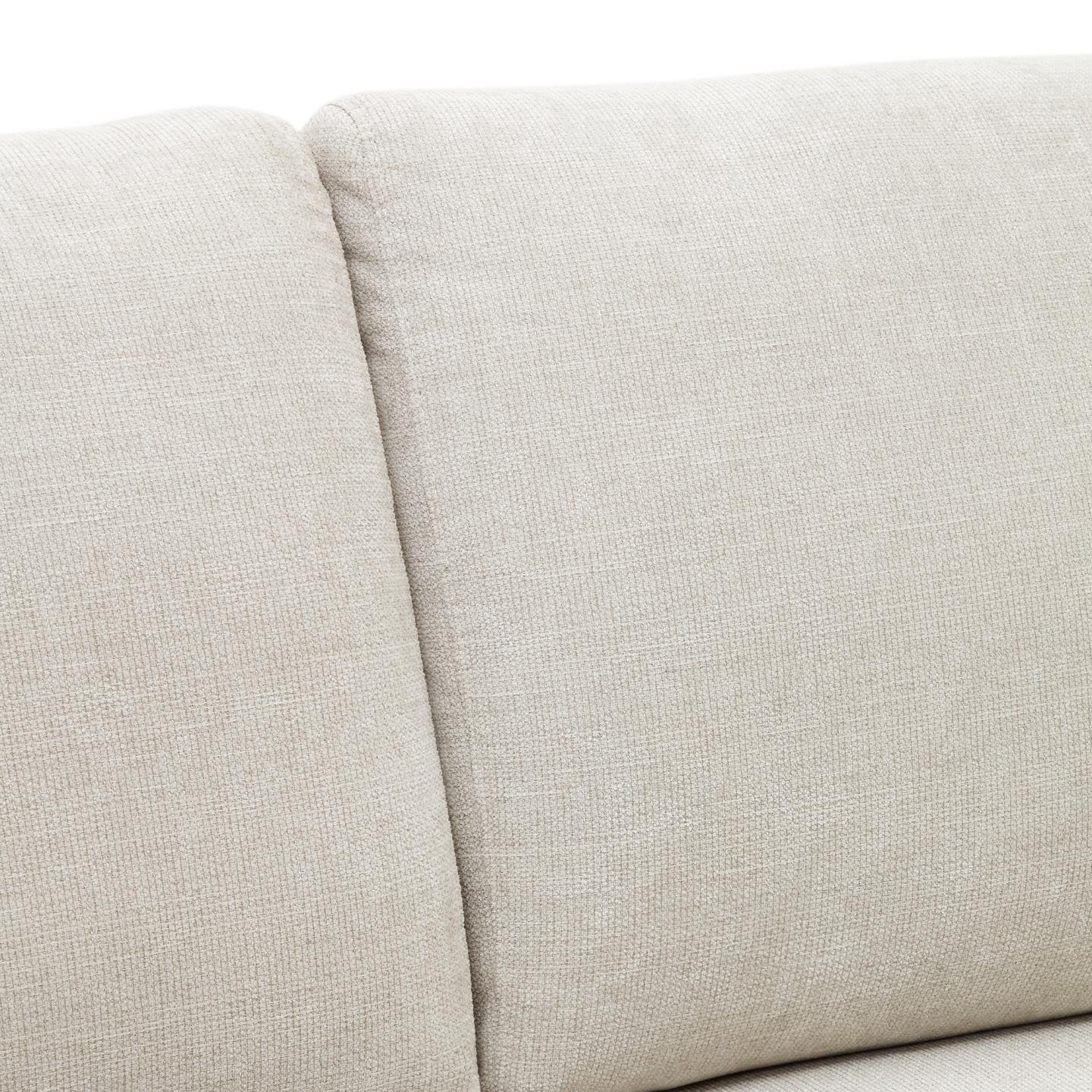Sofa 2-osobowa GILMA perłowy z drewnianą podstawą La Forma    Eye on Design