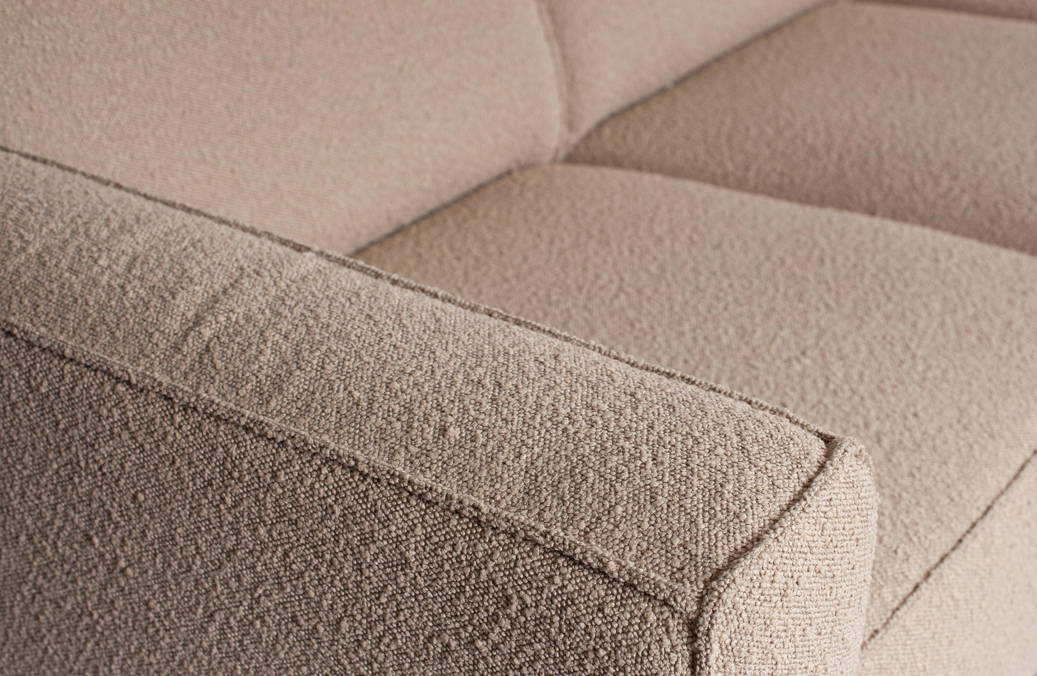 Sofa 3-osobowa STATEMENT boucle beżowy Be Pure    Eye on Design