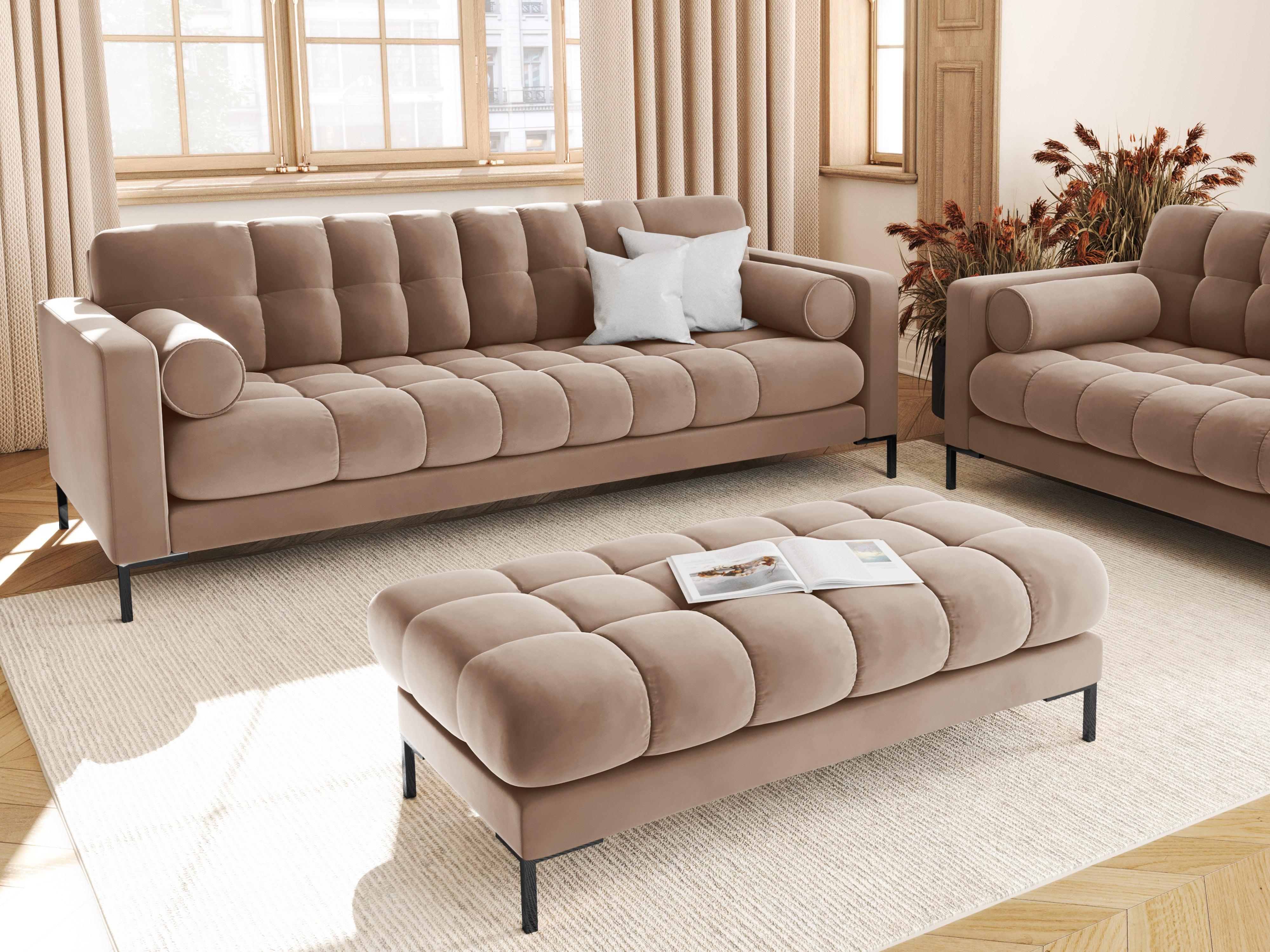 Sofa aksamitna 4-osobowa BALI beżowy z czarną podstawą Cosmopolitan Design    Eye on Design