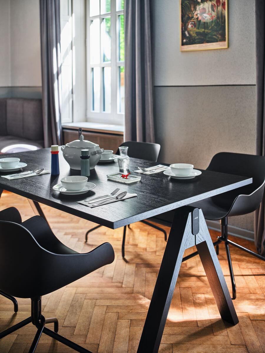 Krzesło obrotowe BALTIC BASIC podstawa metalowa - kolor do wyboru [Milena] MDD    Eye on Design