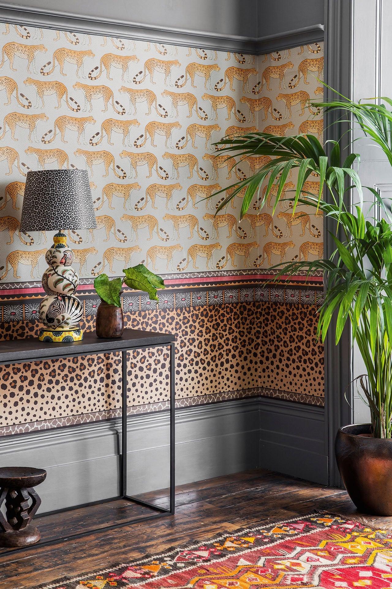 Tapeta THE ARDMORE COLLECTION - Leopard Walk beżowy Cole & Son    Eye on Design